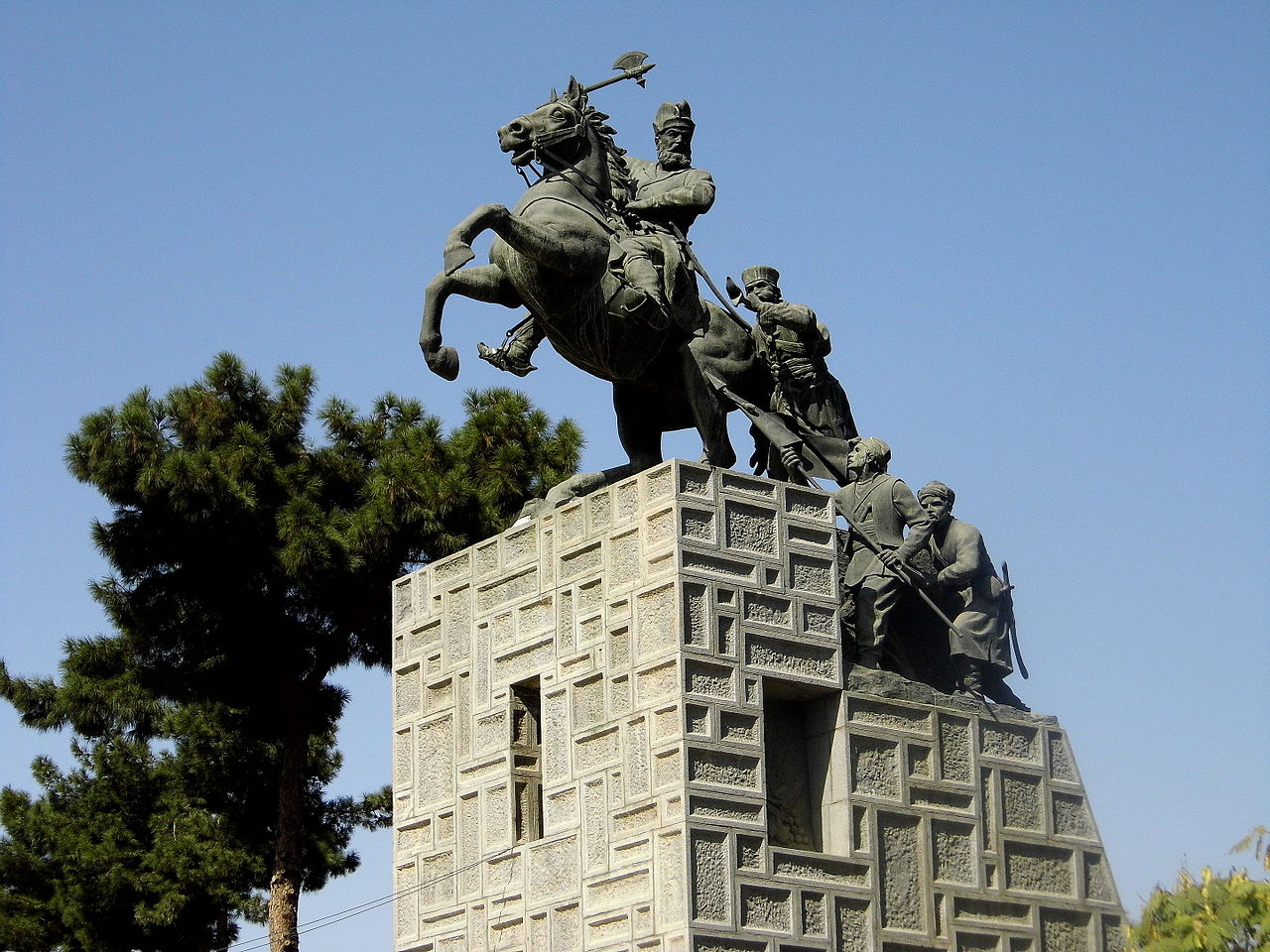 Nader Shah statue (Mashhad) by Abolhassan Sadighi