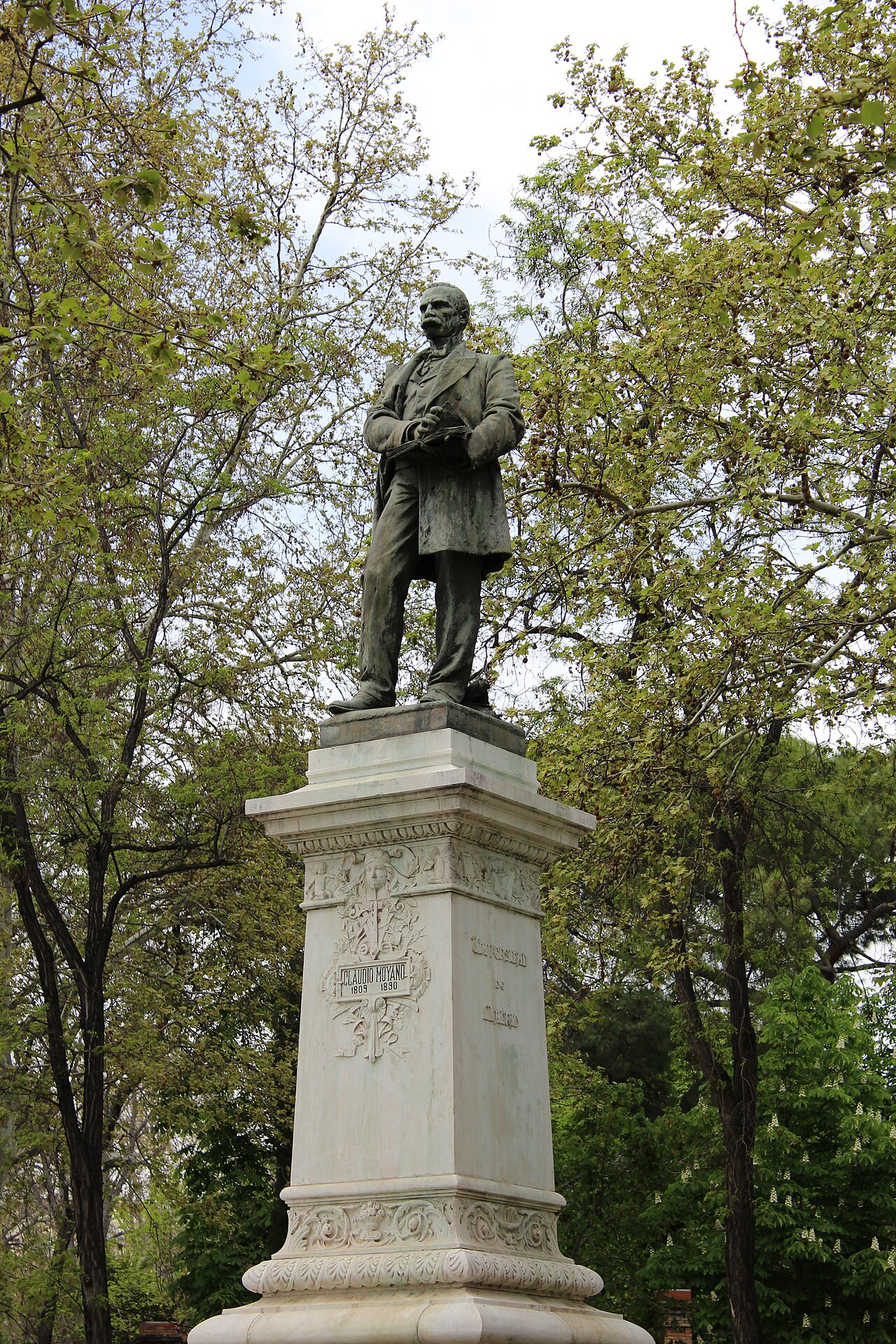 Claudio Moyano by Agustí Querol Subirats
