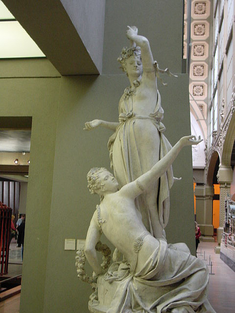 Torchère à la couronne by Albert-Ernest Carrier-Belleuse (musée d'Orsay, DO 1979-87) by Albert-Ernest Carrier-Belleuse