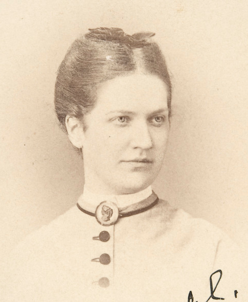 Portrait of Amélie Lundahl