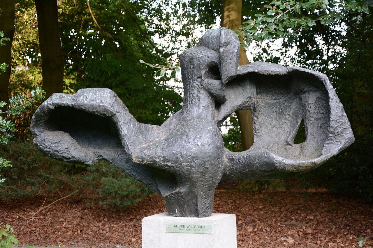 Grote vogel by André Willequet