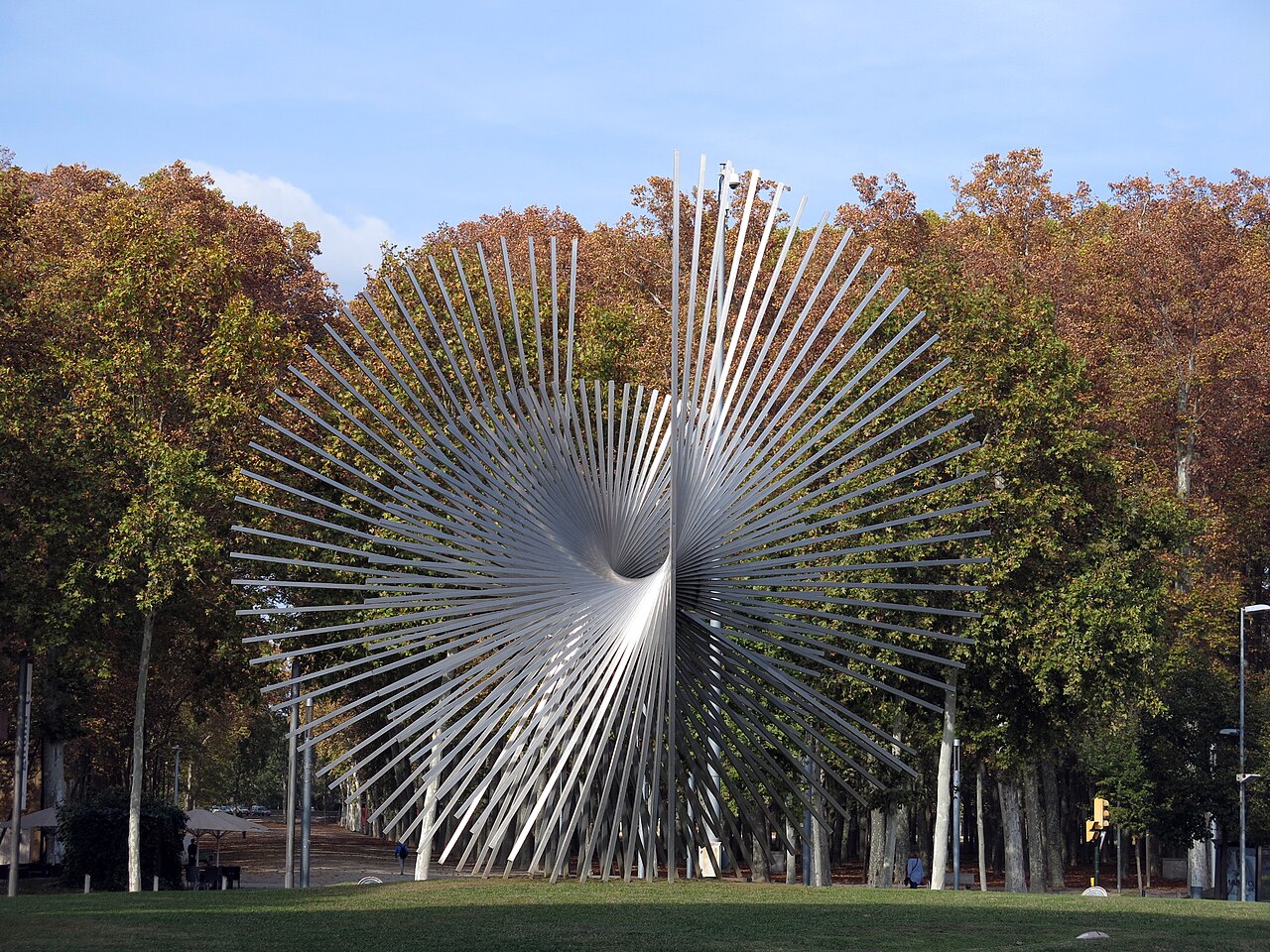 Escultura per a Europa by Andreu Alfaro