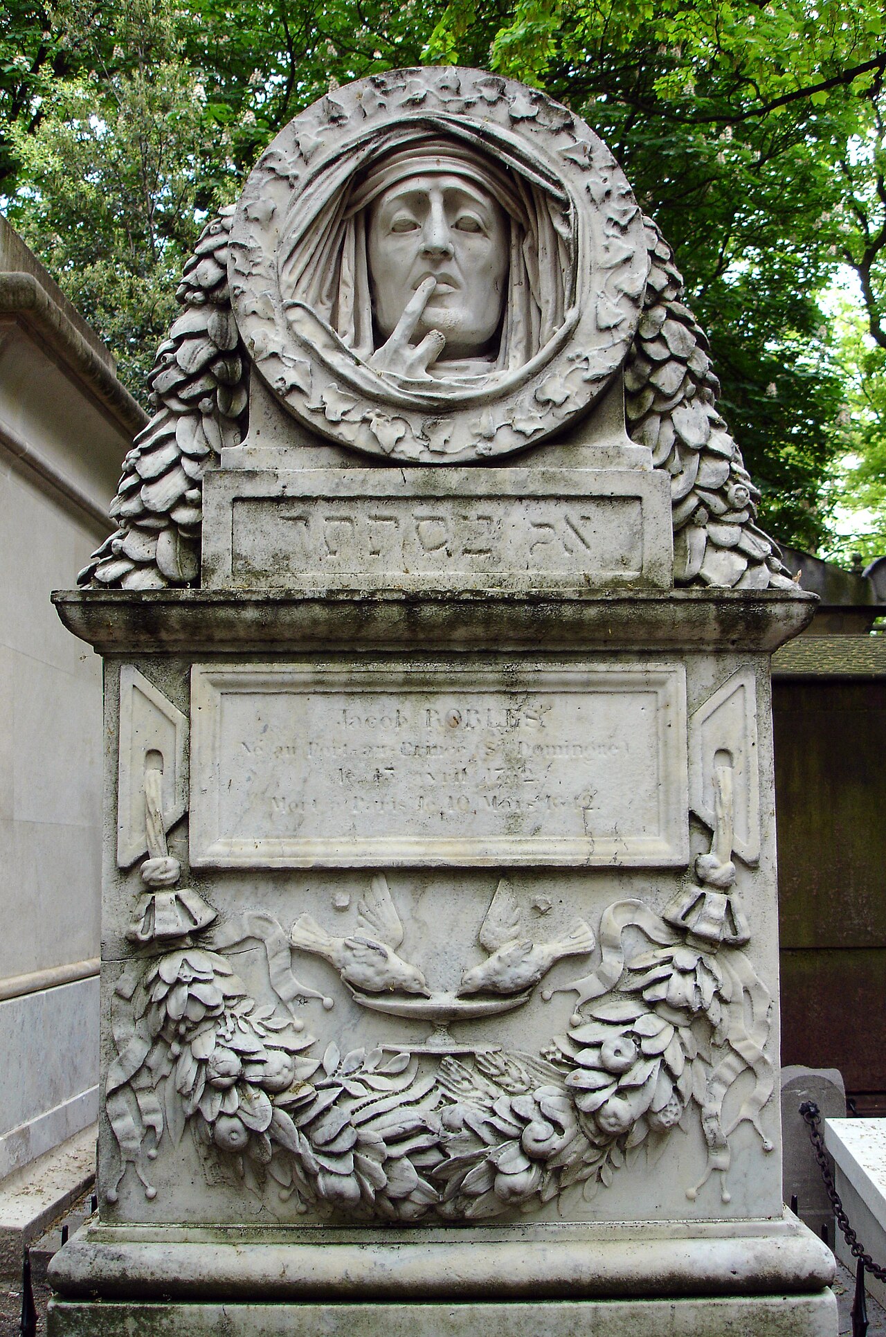 grave of Jacob Roblès by Antoine-Augustin Préault