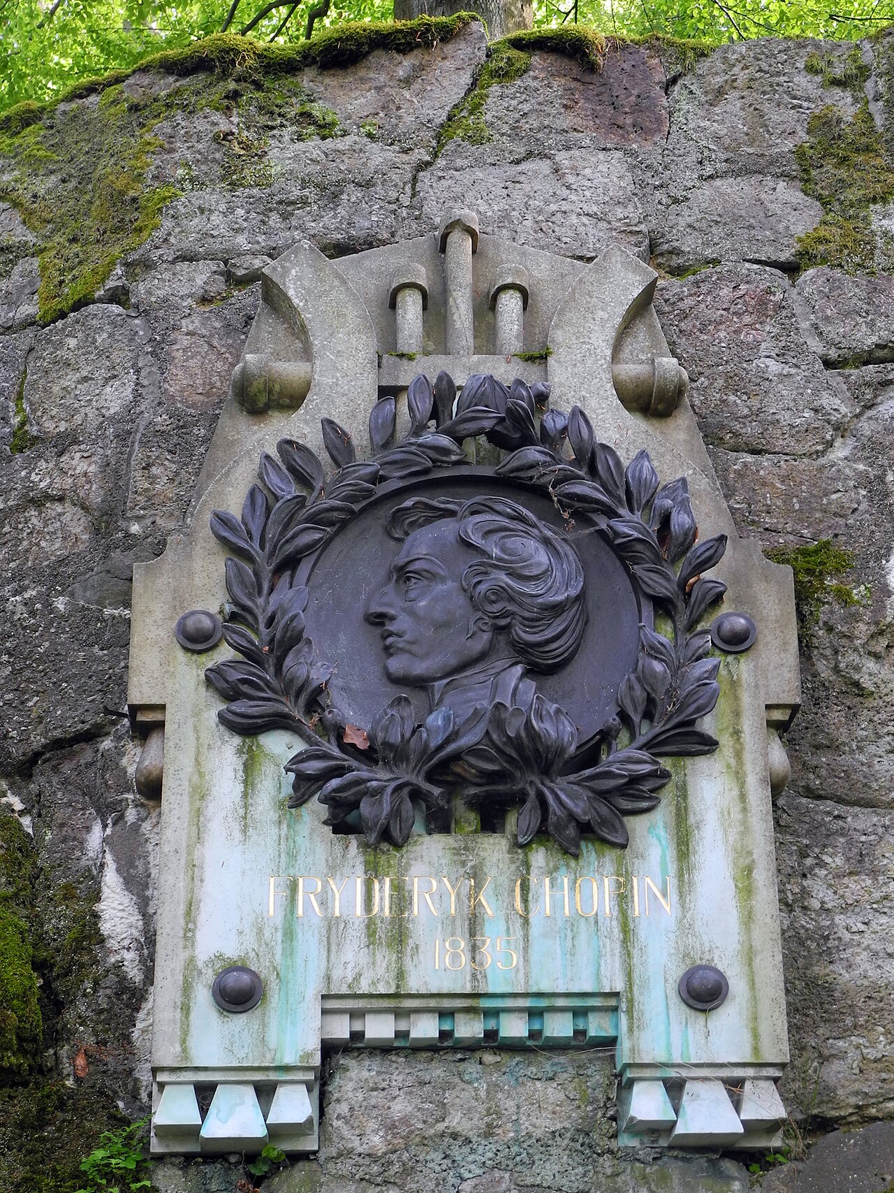 Relief to Fryderyk Chopin in Karlovy Vary by Antoni Popiel