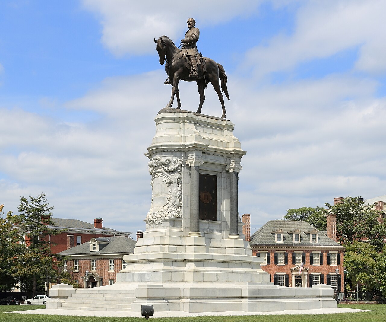 Robert E. Lee Monument by Antonin Mercié