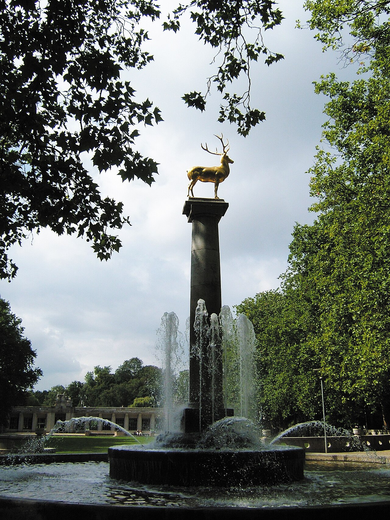 Deer well by August Gaul