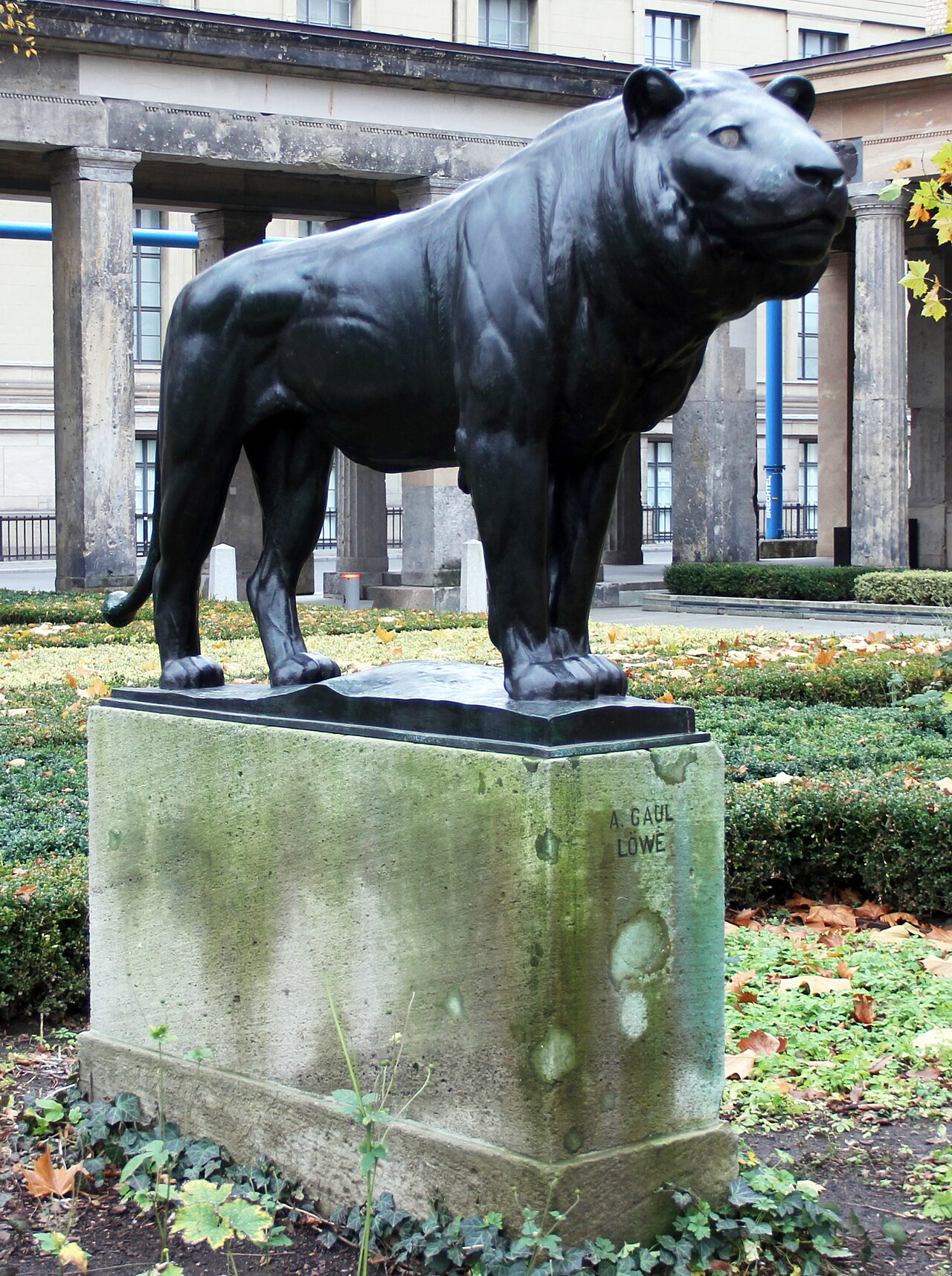 Lion by August Gaul