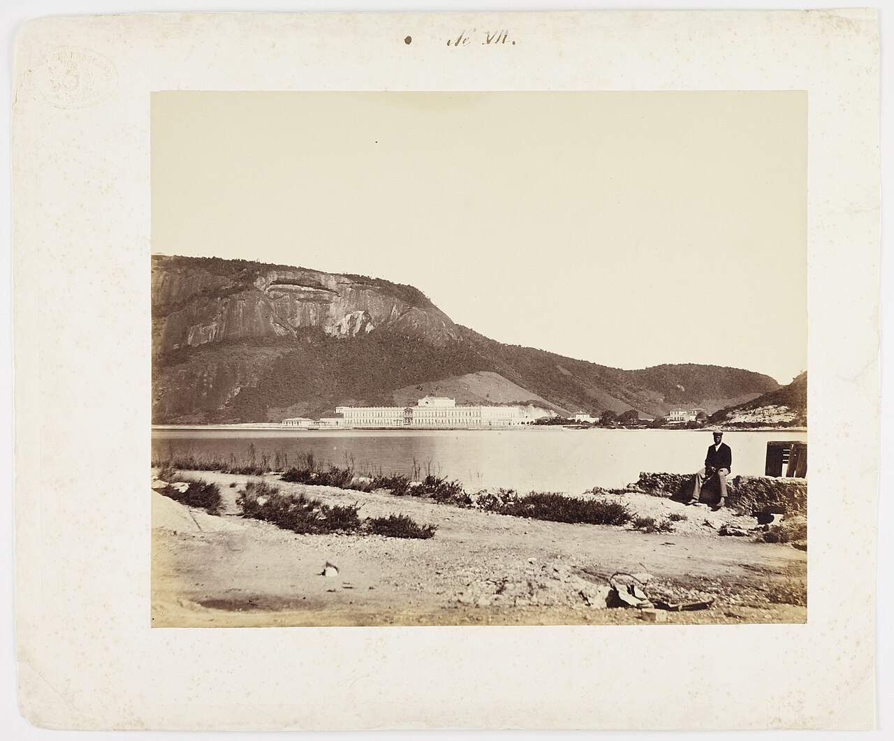 Enseada de Botafogo e Hospício Dom Pedro II ao fundo by Augusto Stahl