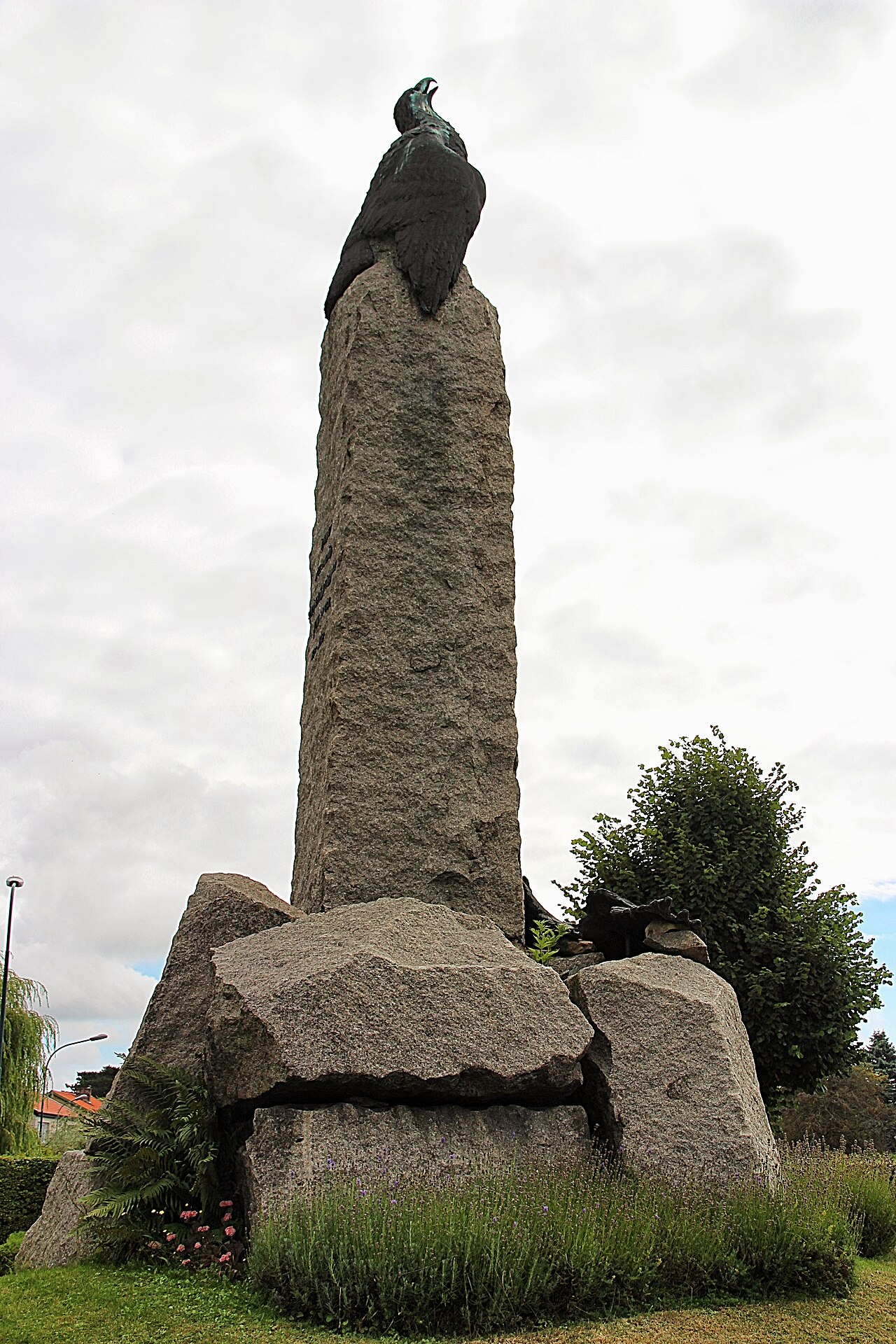 Invalidmonumentet by Axel Ebbe