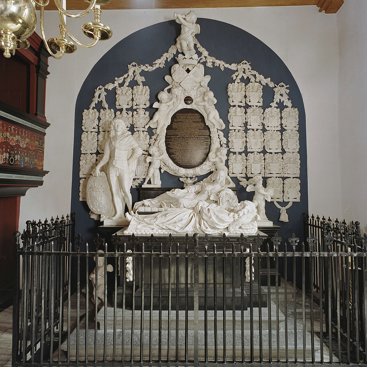 Grave monument Van In- en Kniphuisen by Bartholomeus Eggers