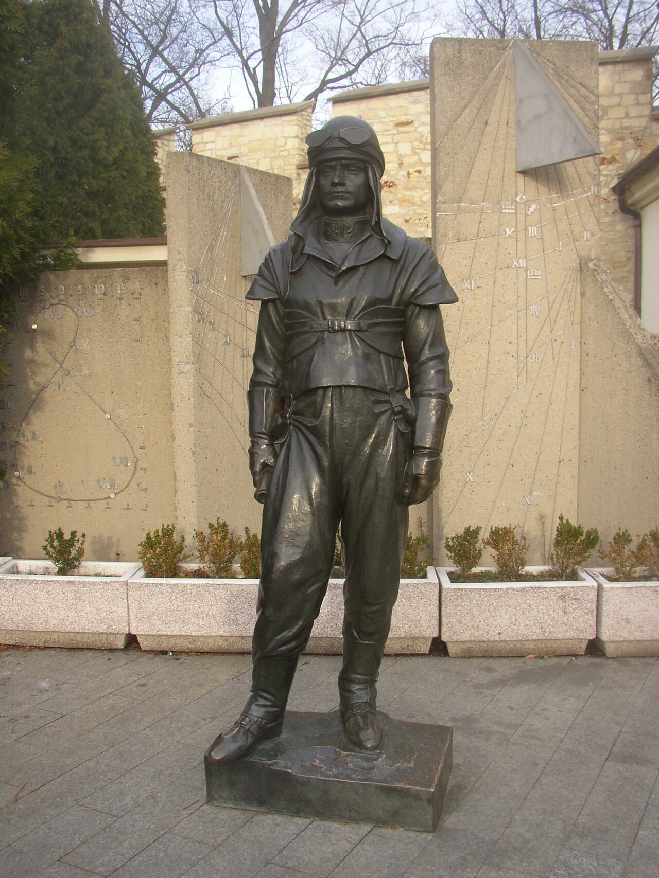 Statue of Milan Rastislav Štefánik, Prague by Bohumil Kafka