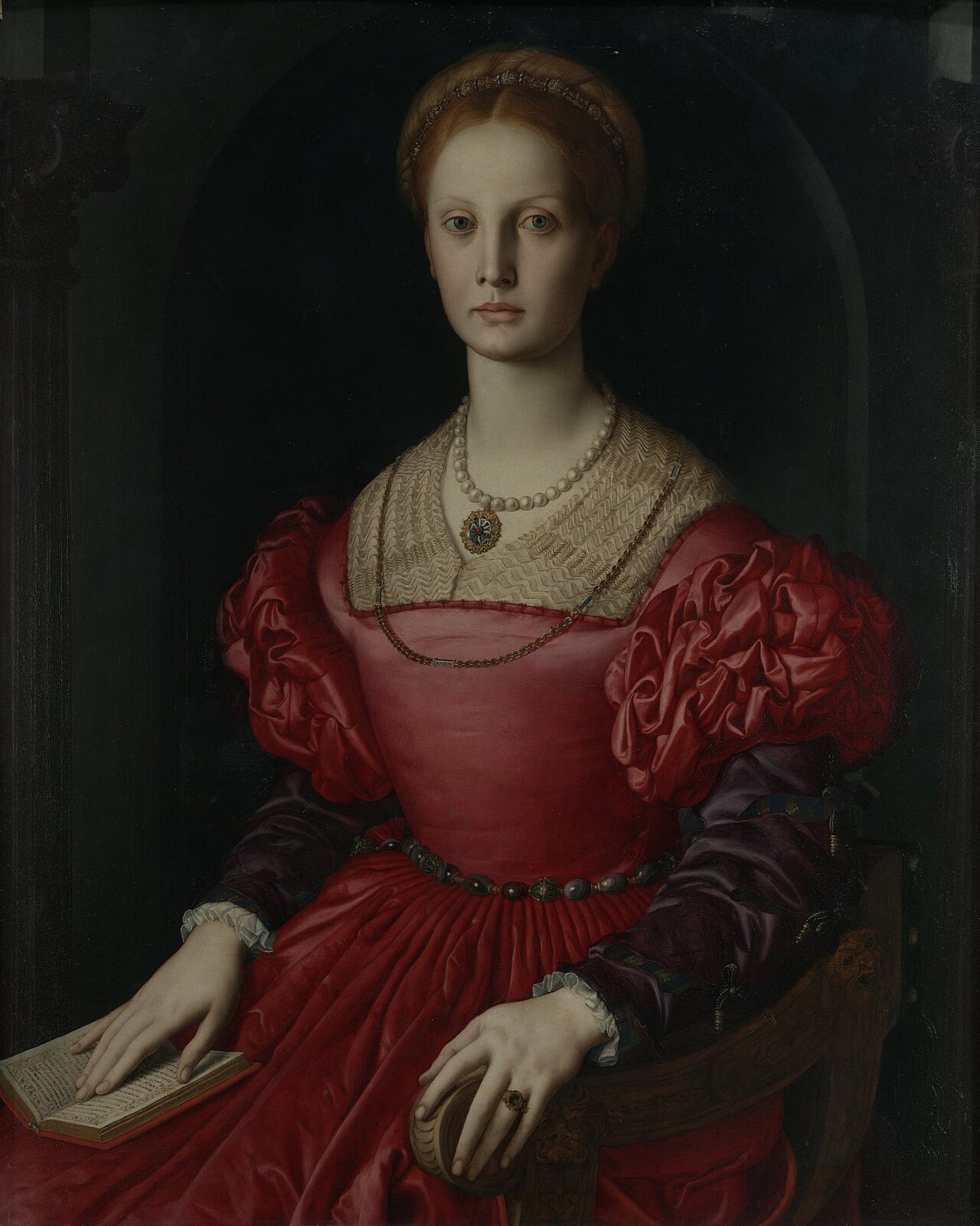 Portrait of Lucrezia Panciatichi by Bronzino