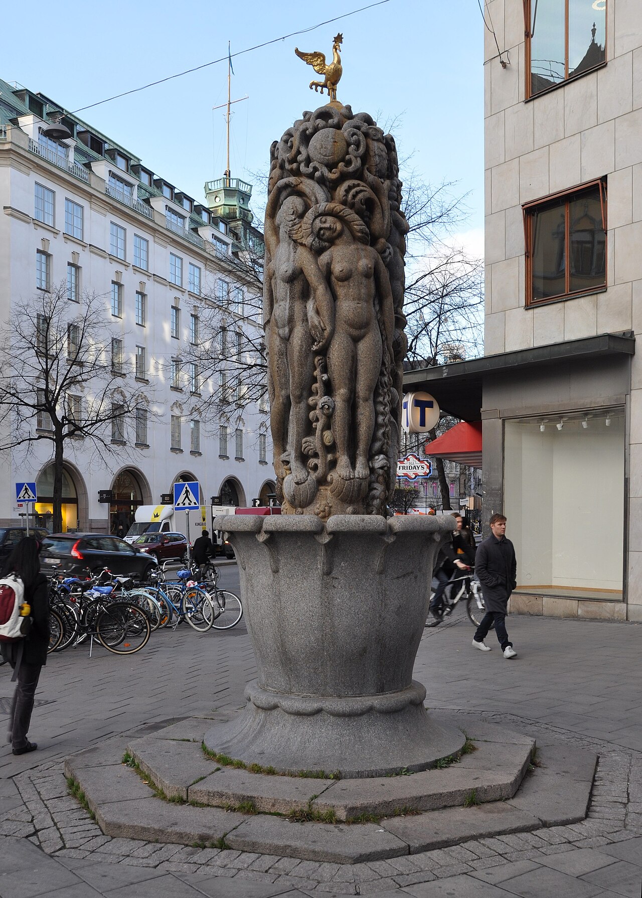 Eldhs fountain by Carl Eldh