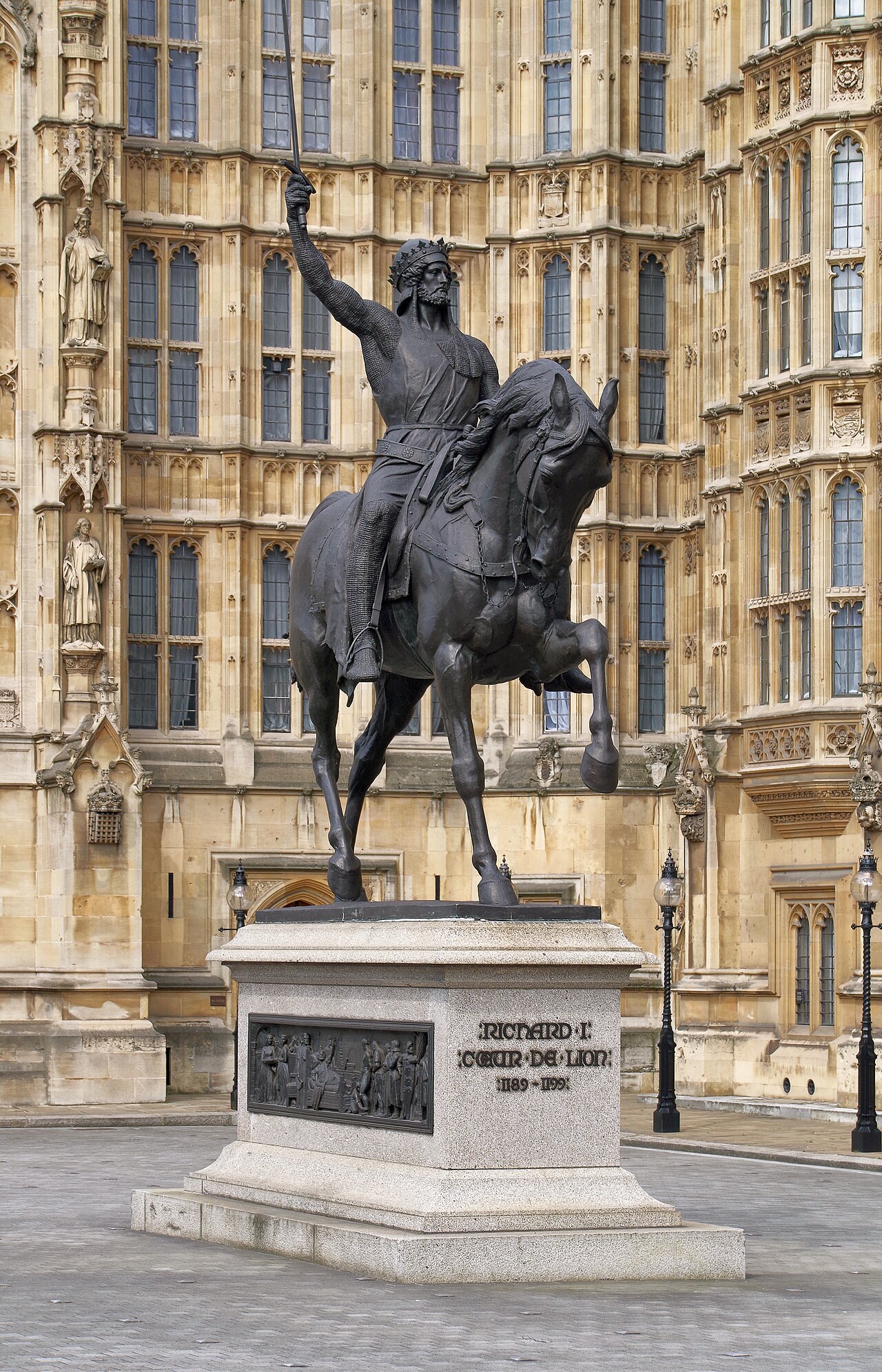 Richard Coeur de Lion by Carlo Marochetti