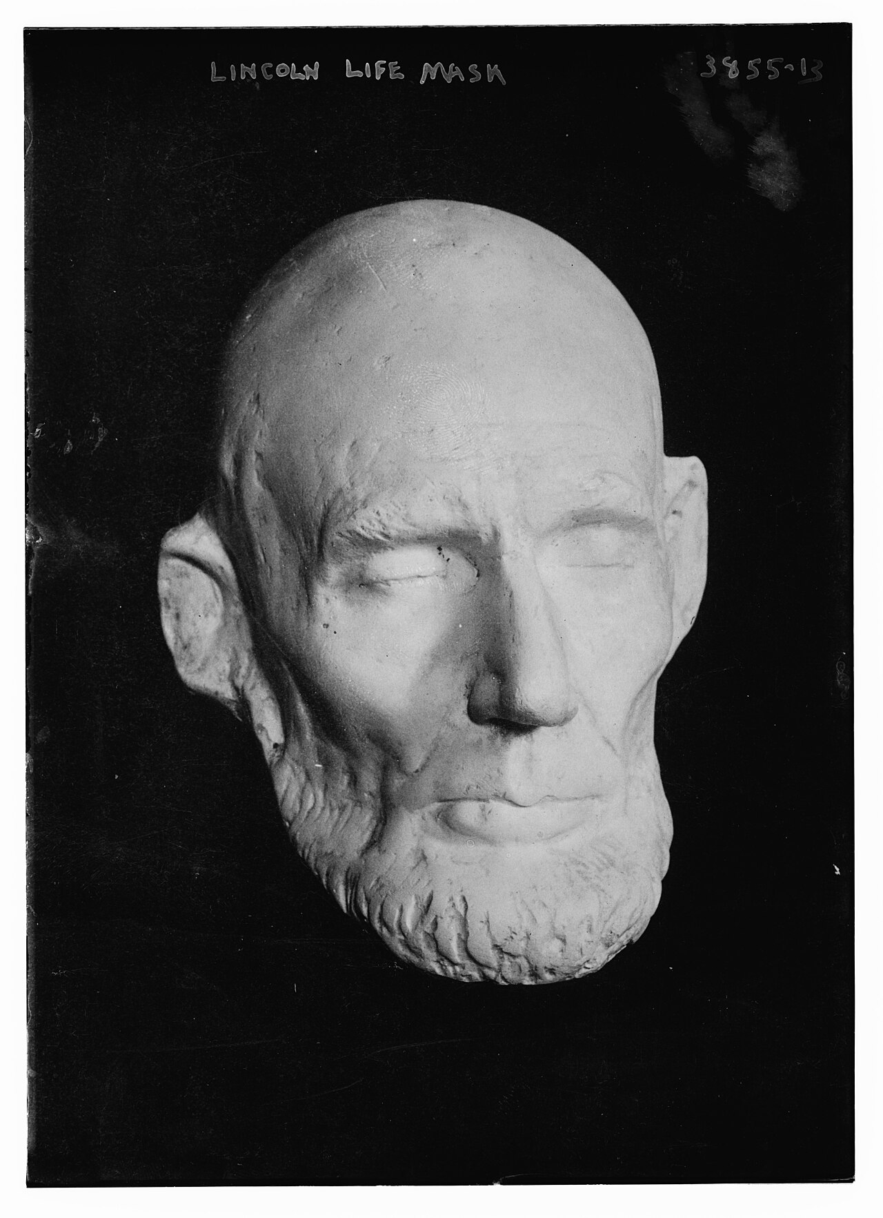 Life mask of Abraham Lincoln by Clark Mills by Clark Mills