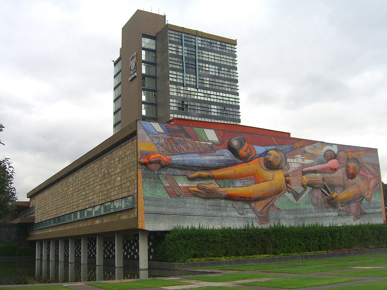 The people to the University, the University to the people by David Alfaro Siqueiros