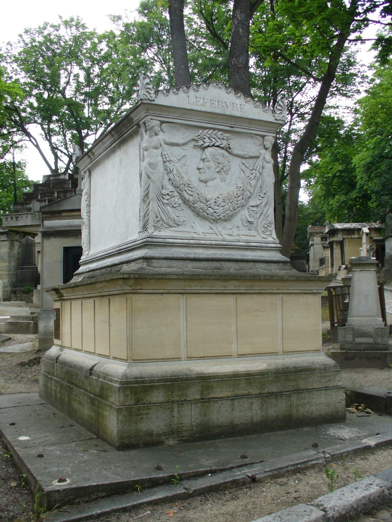 François-Joseph Lefebvre's tomb by David d'Angers