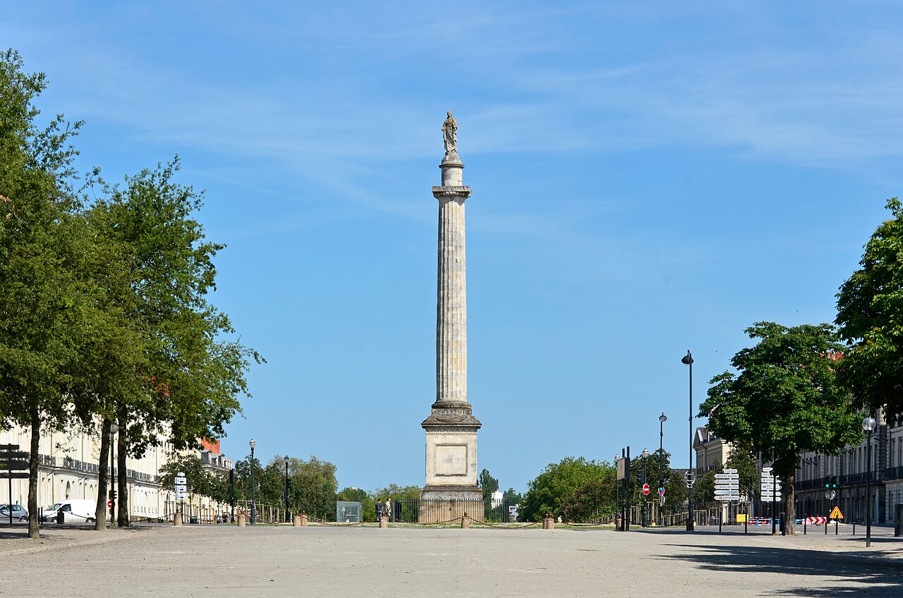 colonne Louis-XVI by Dominique Molknecht