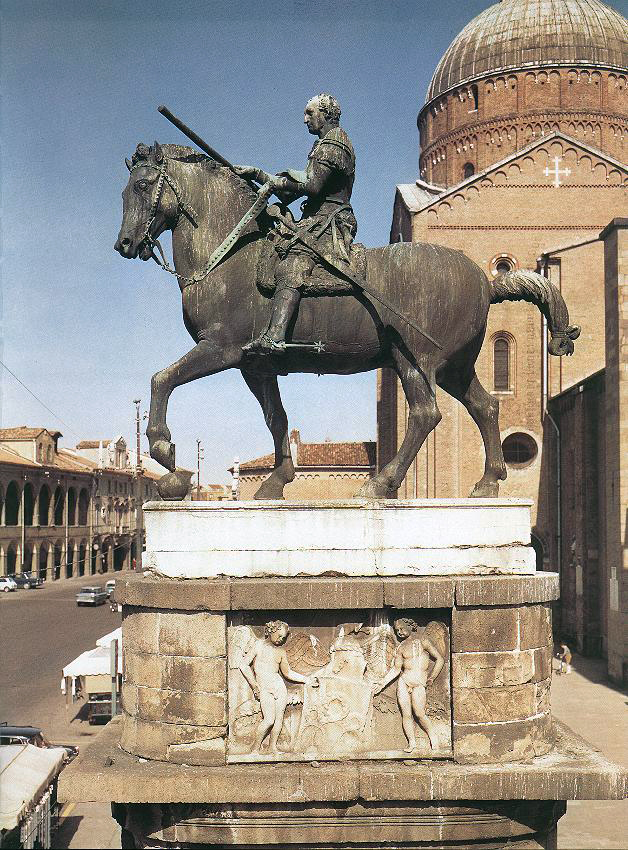 Equestrian statue of Gattamelata by Donatello
