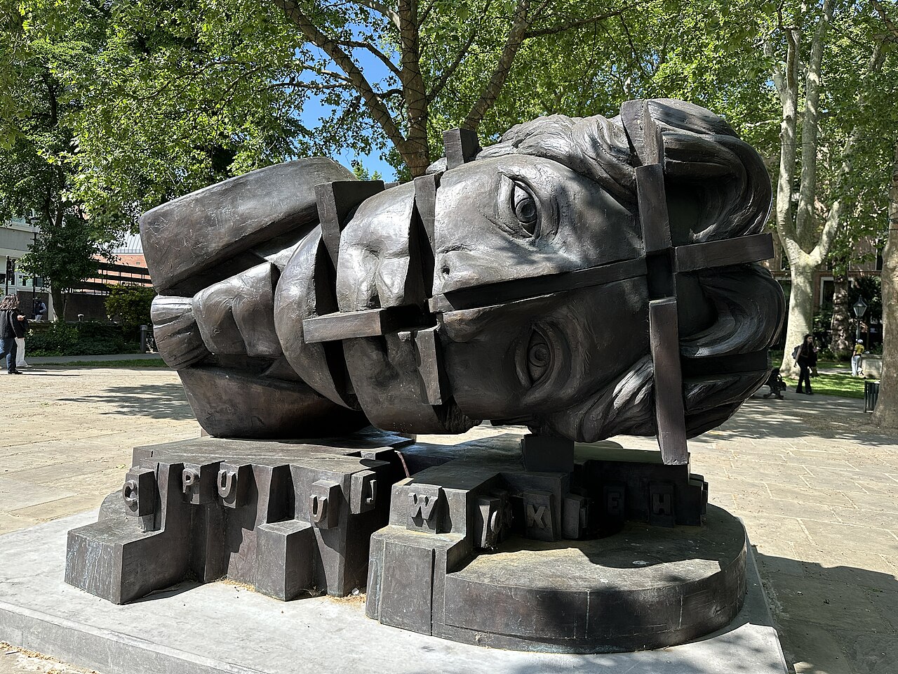 Head of Oscar Wilde by Eduardo Paolozzi