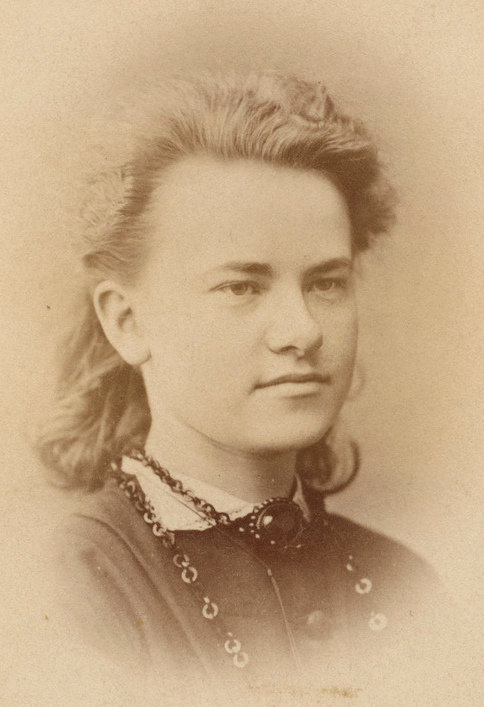 Portrait of Ellen Favorin