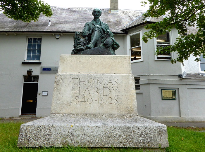 Statue of Thomas Hardy by Eric Kennington