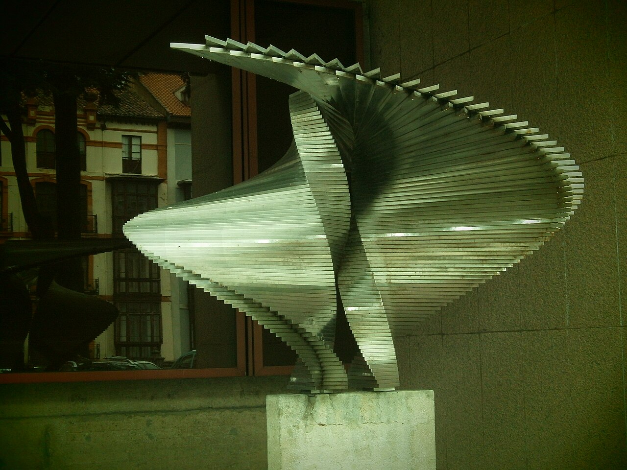 Estructura by Eusebio Sempere