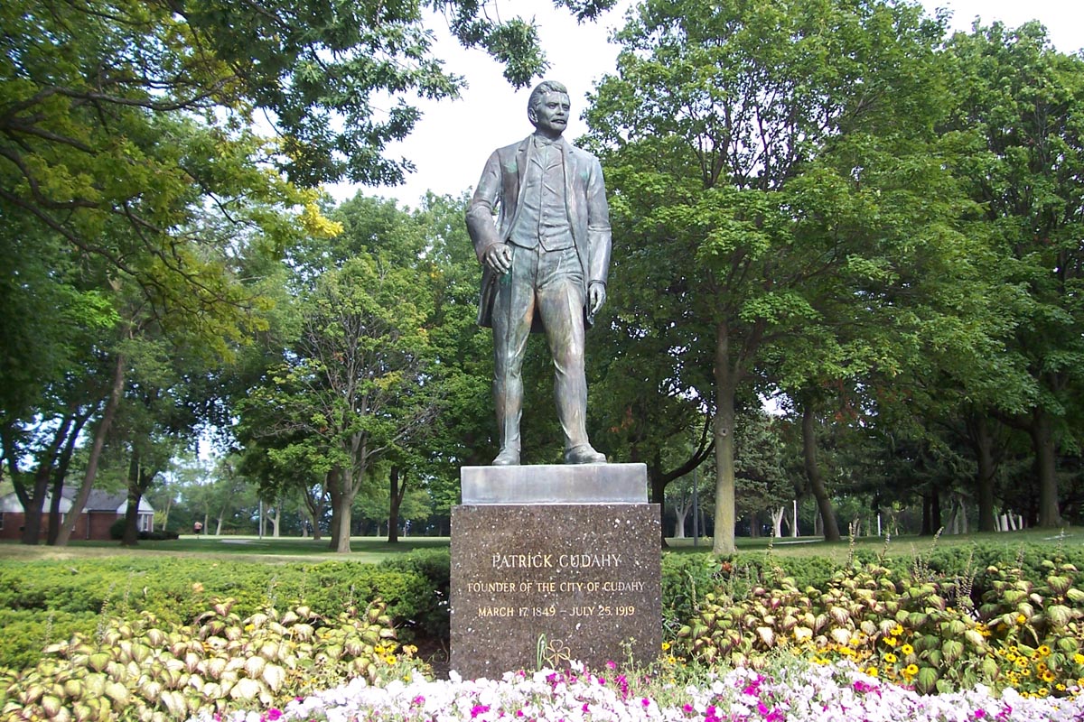 Patrick Cudahy Memorial by Felix de Weldon