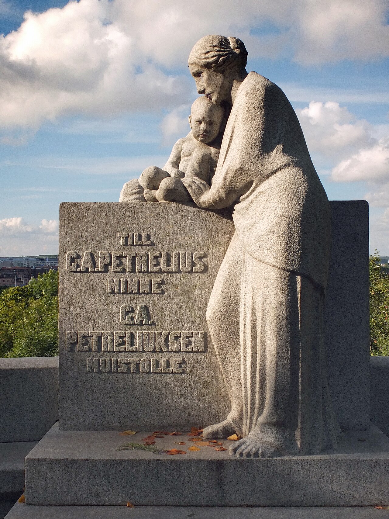 G. A. Petrelius memorial by Felix Nylund
