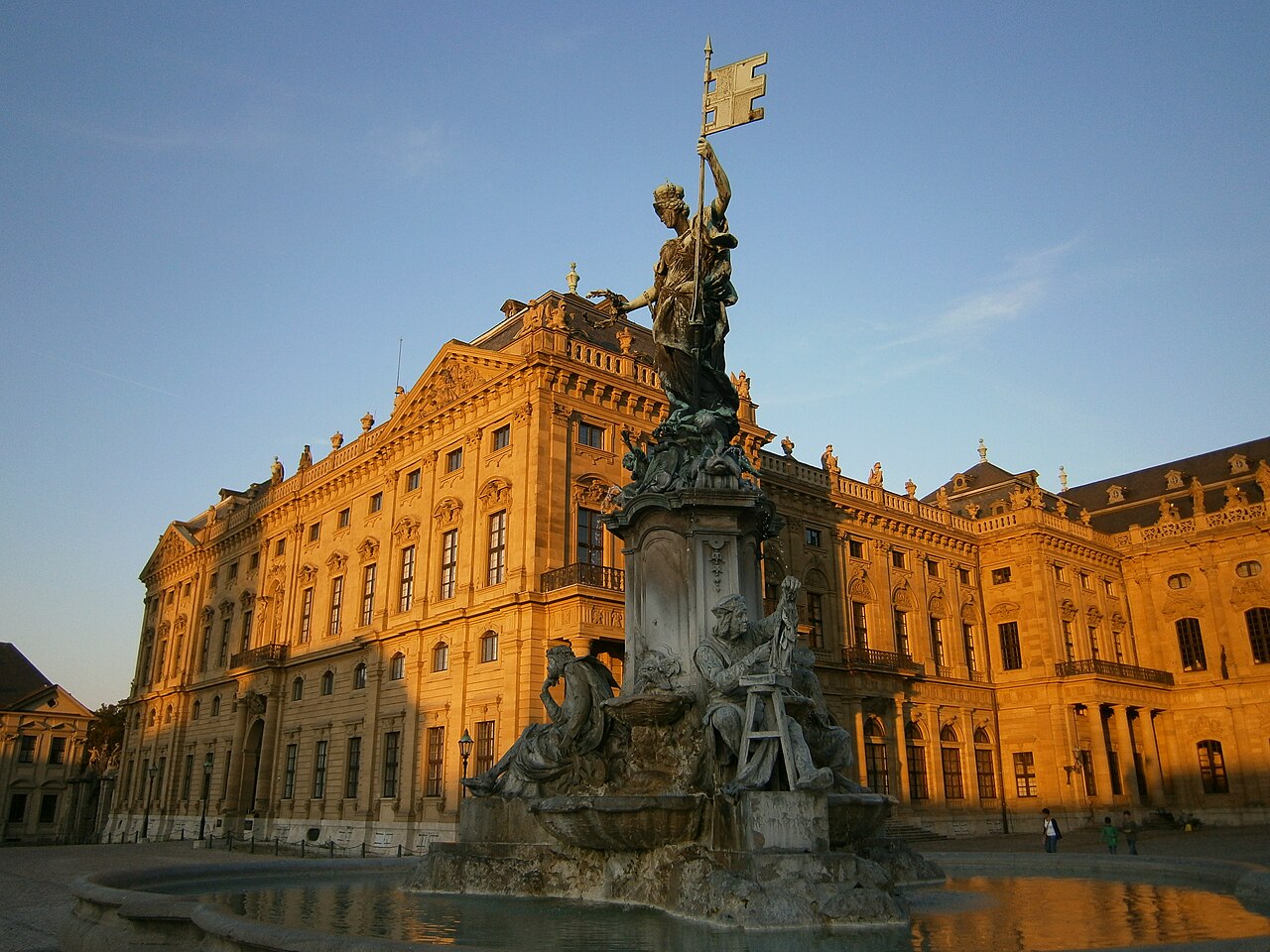 Brunnen by Ferdinand Freiherr von Miller