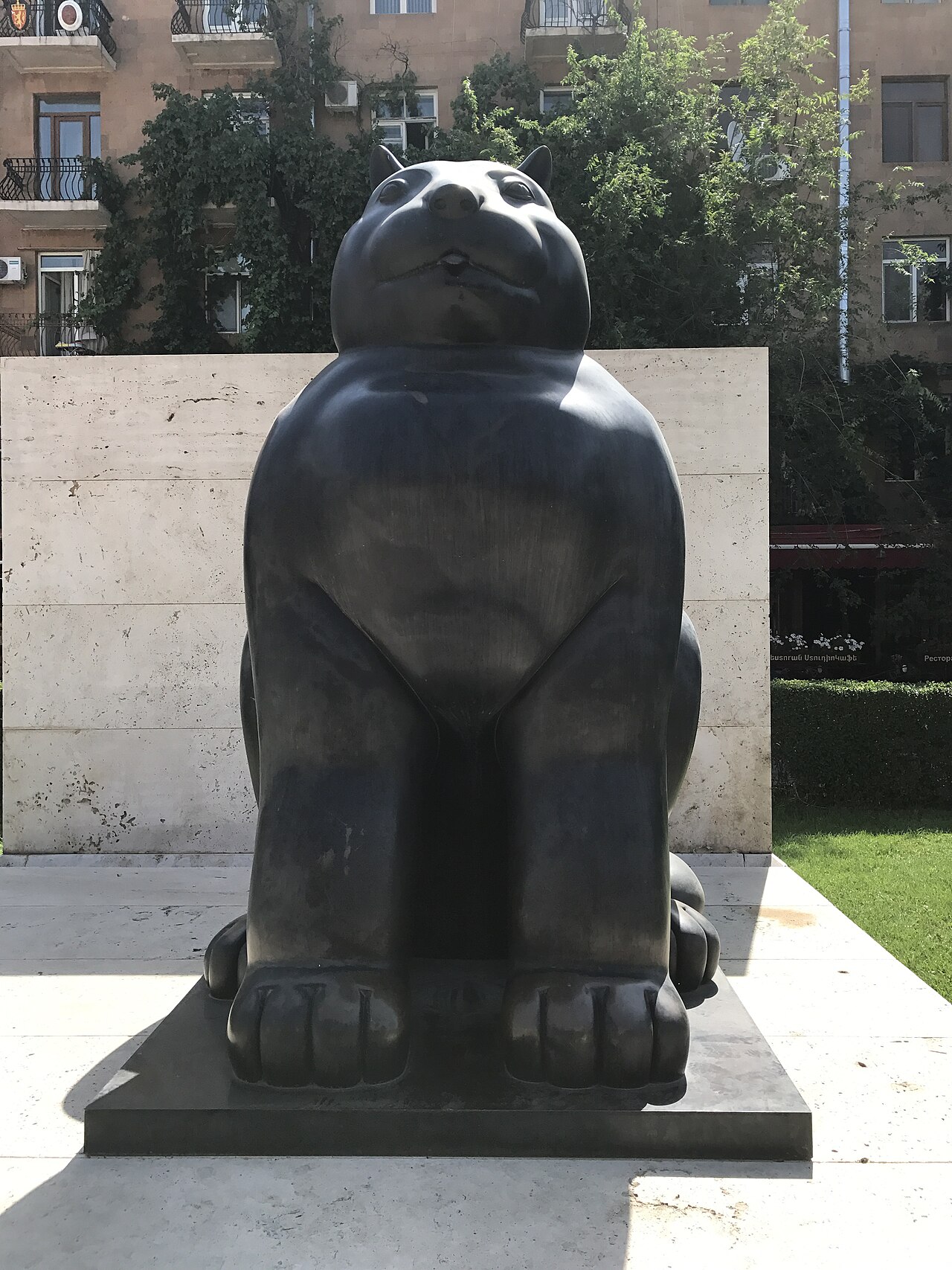 Cat by Fernando Botero