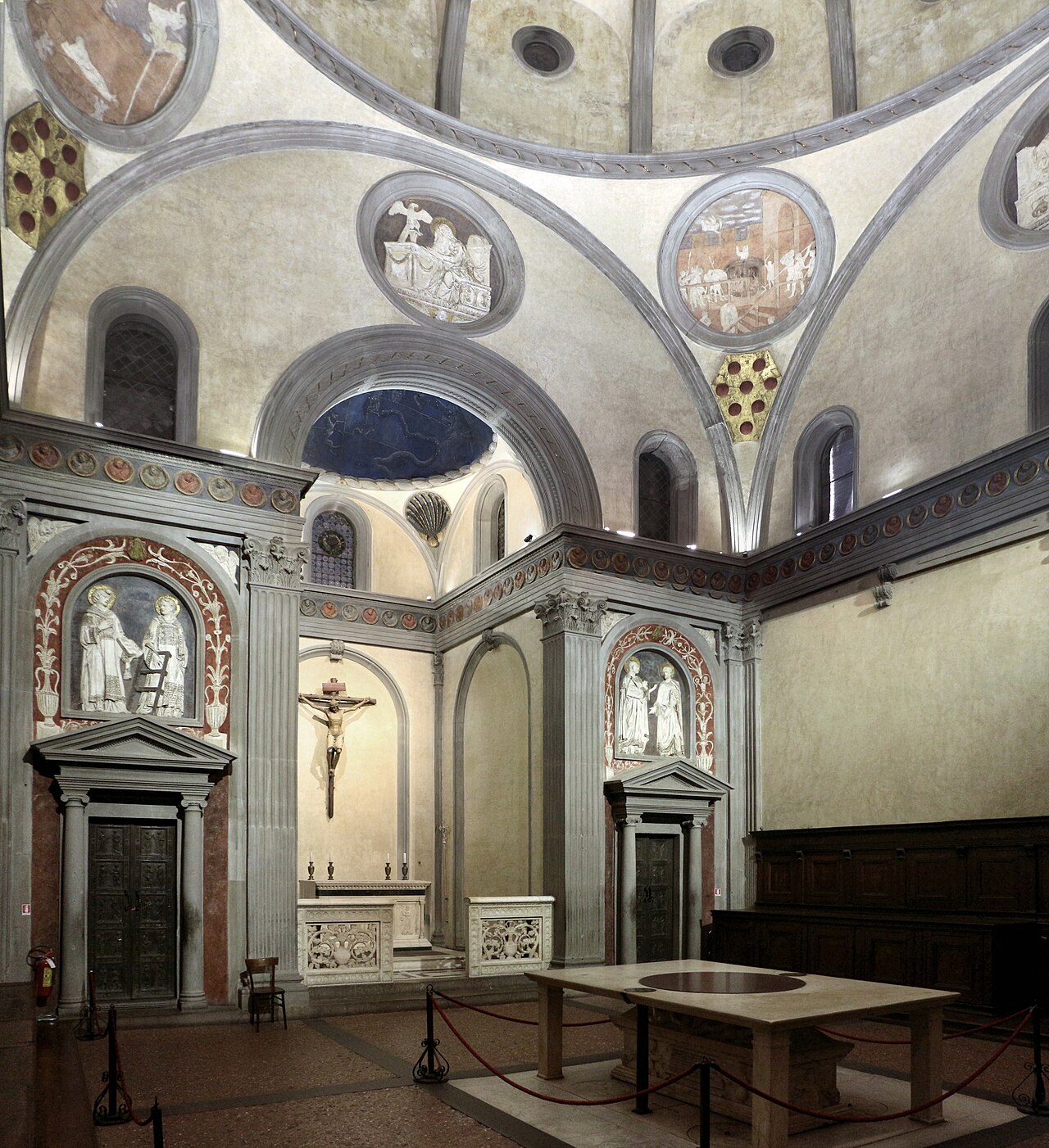 Sagrestia Vecchia by Filippo Brunelleschi