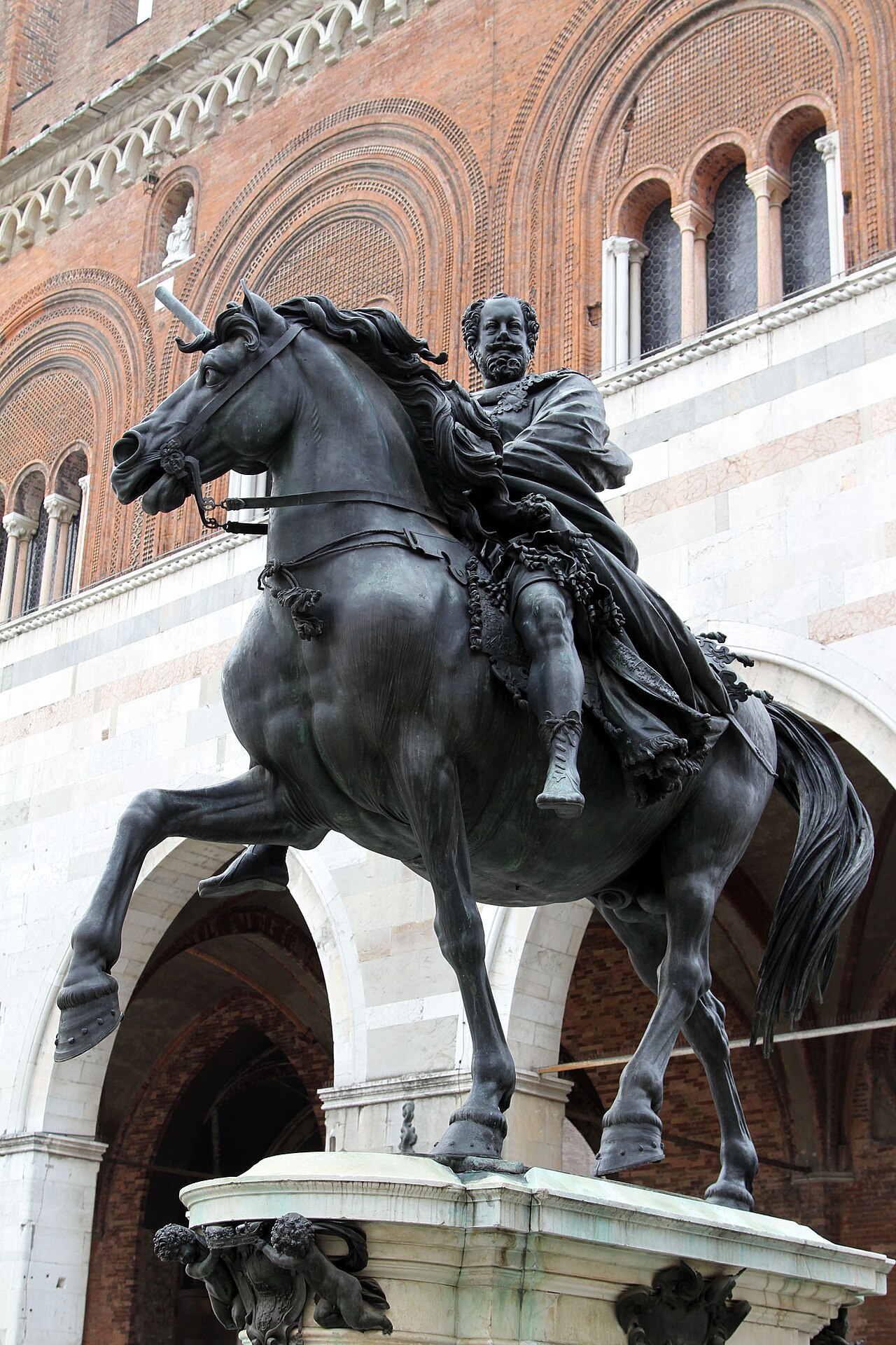 Ranuccio I Farnese by Francesco Mochi