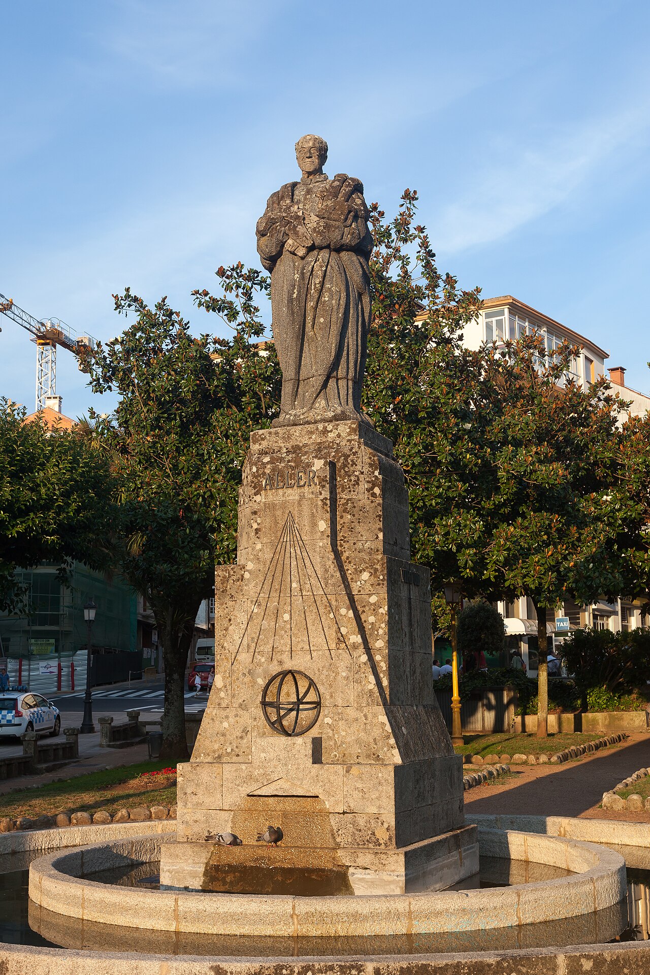 Monument to Ramón María Aller by Francisco Asorey