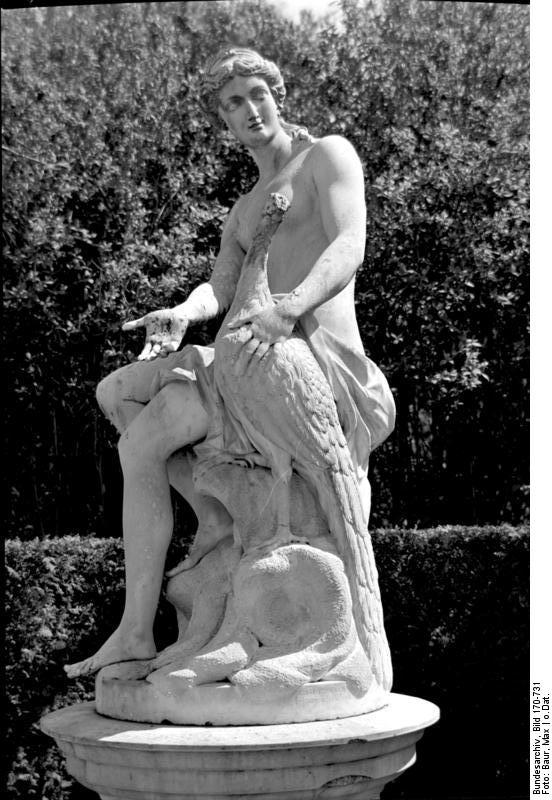 sculpture group with Juno by François Gaspard Adam