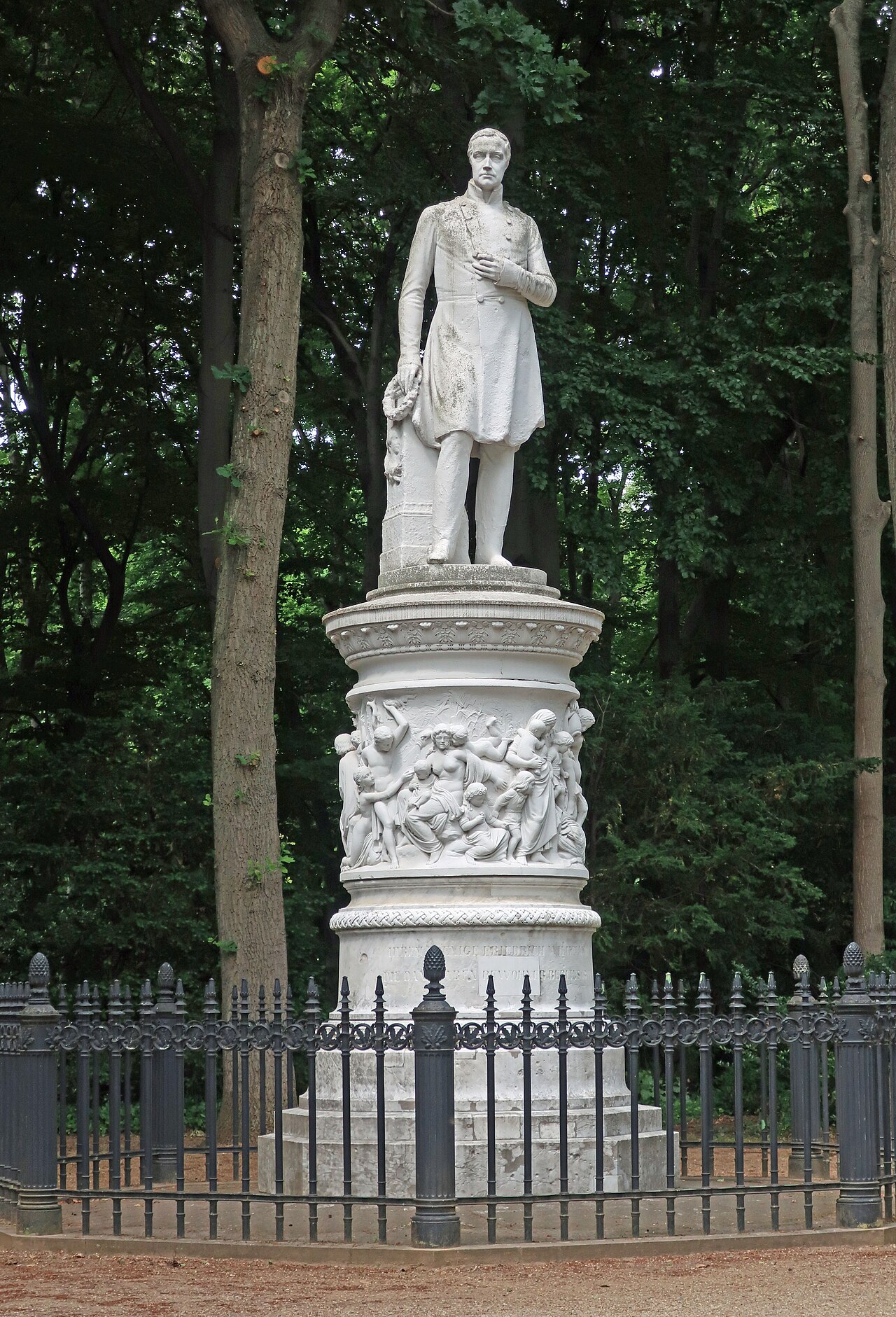 König Friedrich Wilhelms III. memorial by Friedrich Drake