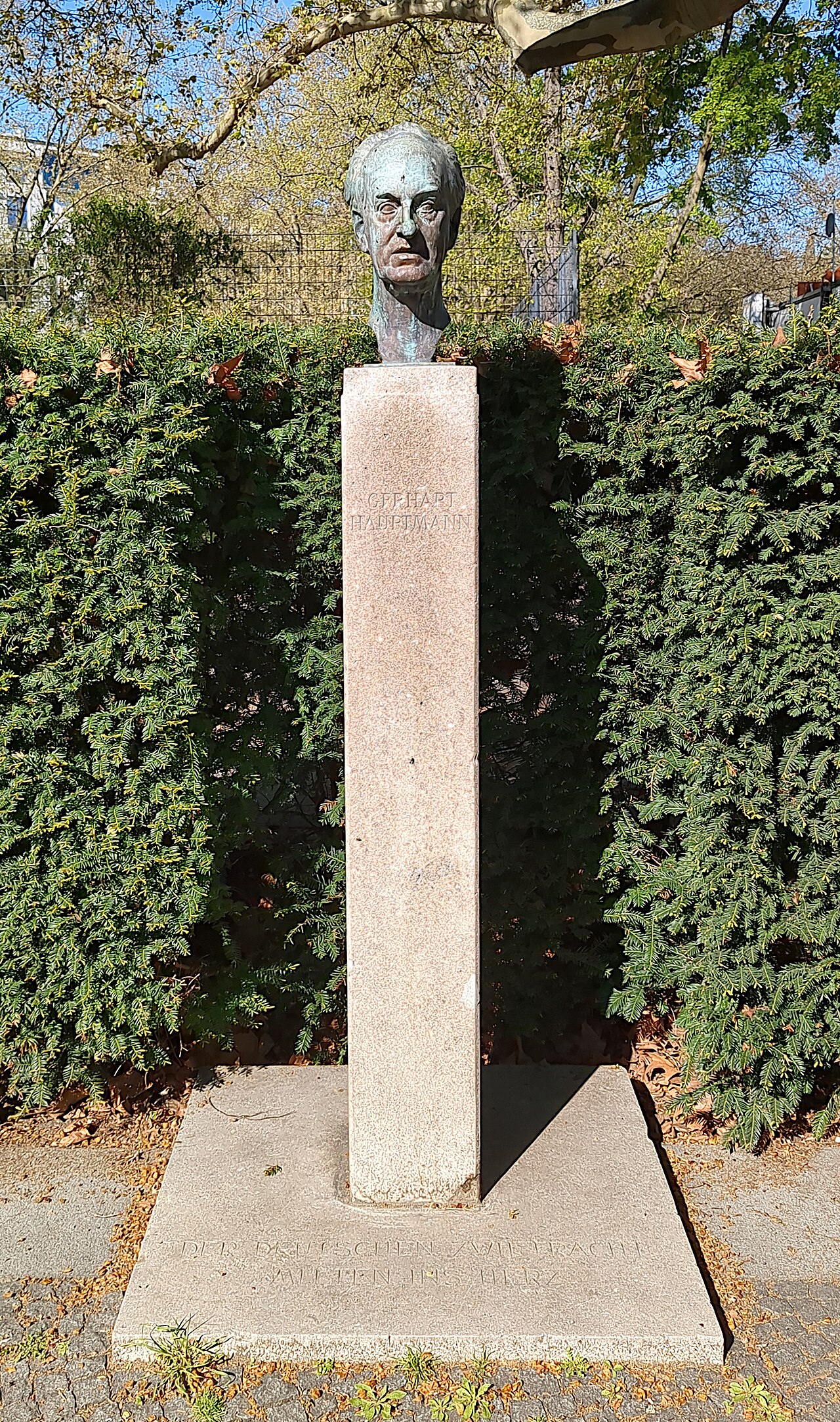 Gerhart Hauptmann monument by Fritz Klimsch