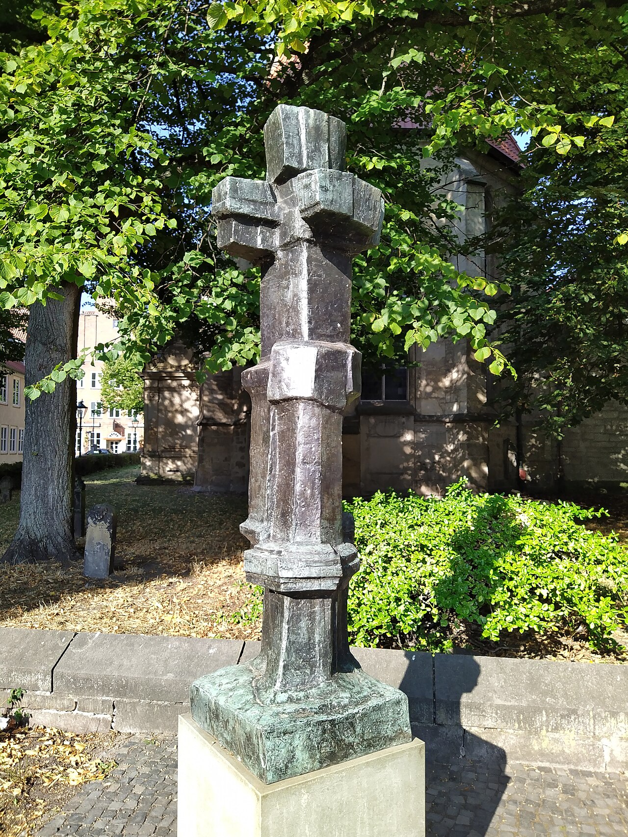 Standing figure by Fritz Wotruba