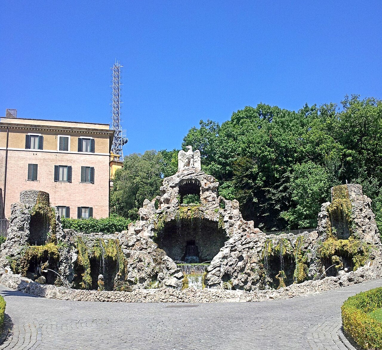 Fontana dell'Aquilone by Galeazzo Mondella