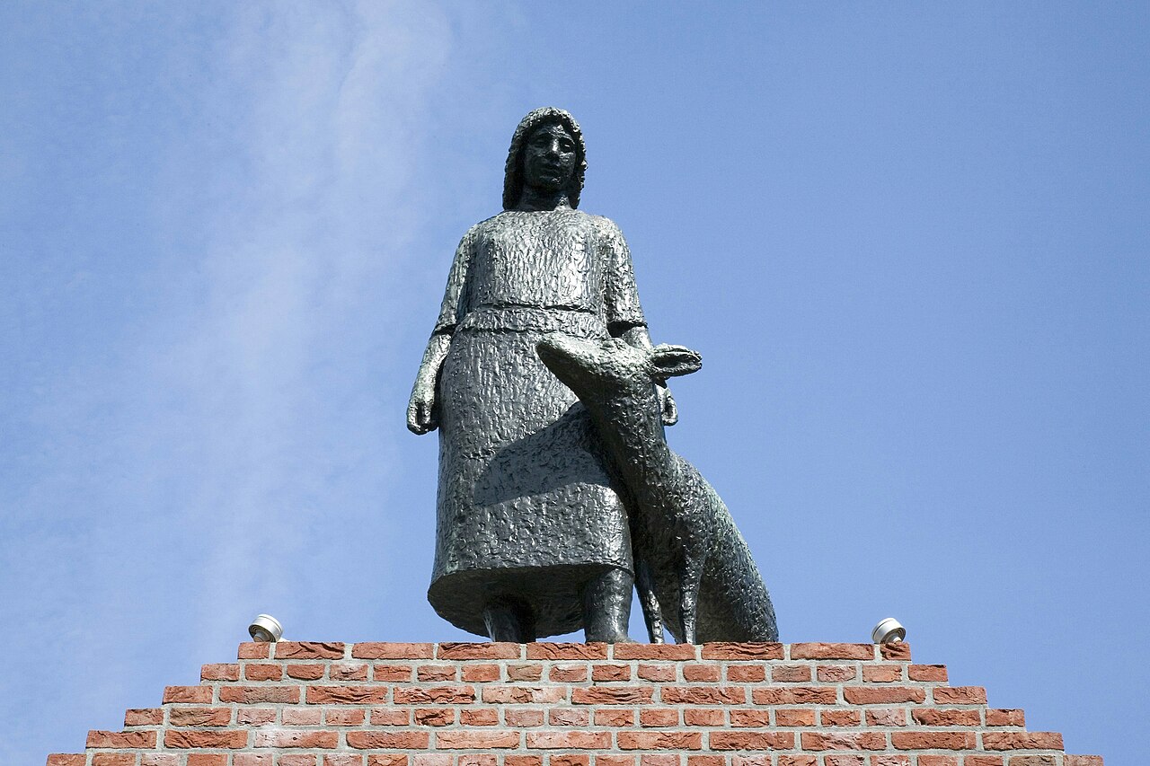 Monument voor 'Tante Riek' by Gerrit Bolhuis