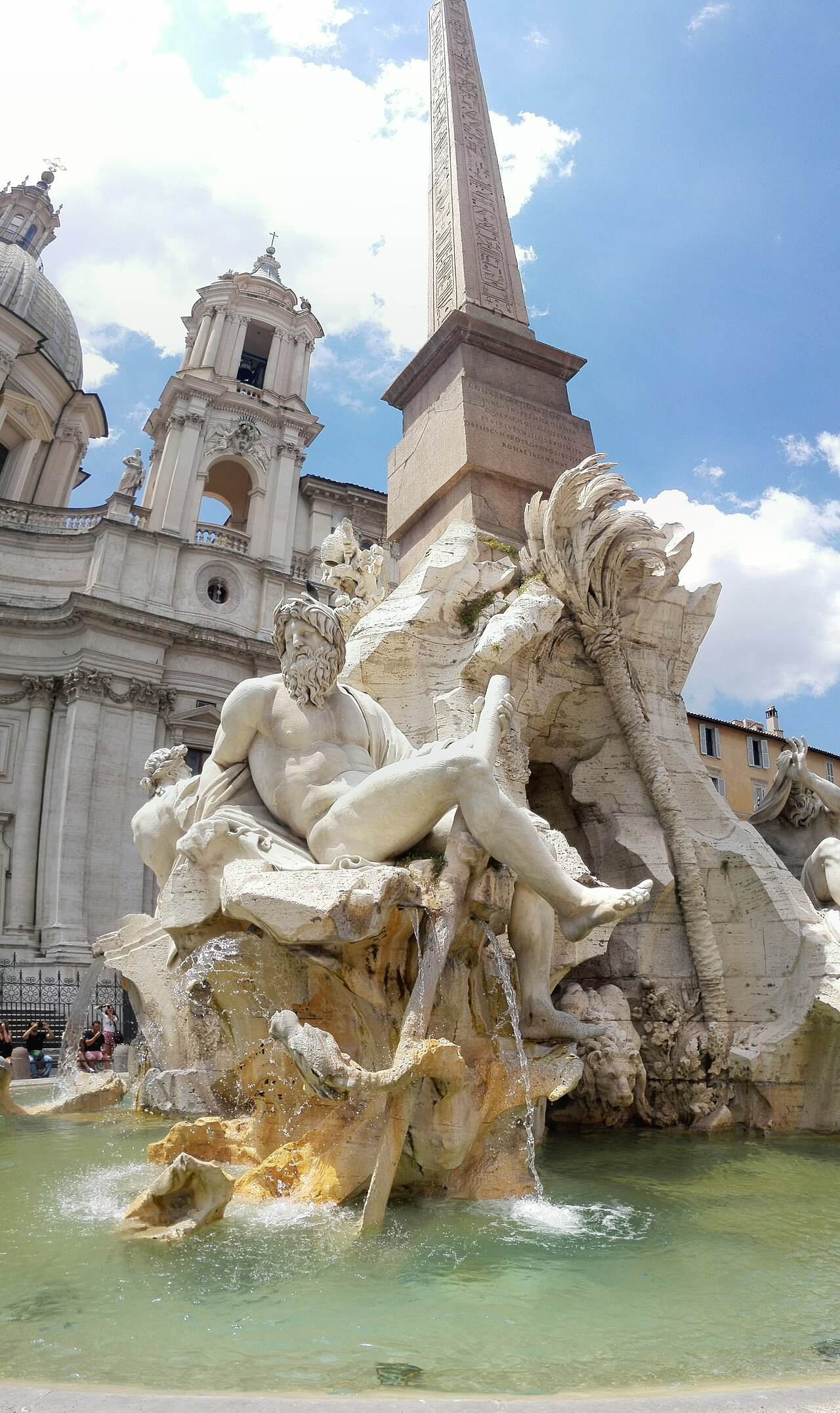 Four Rivers Fountain by Gian Lorenzo Bernini