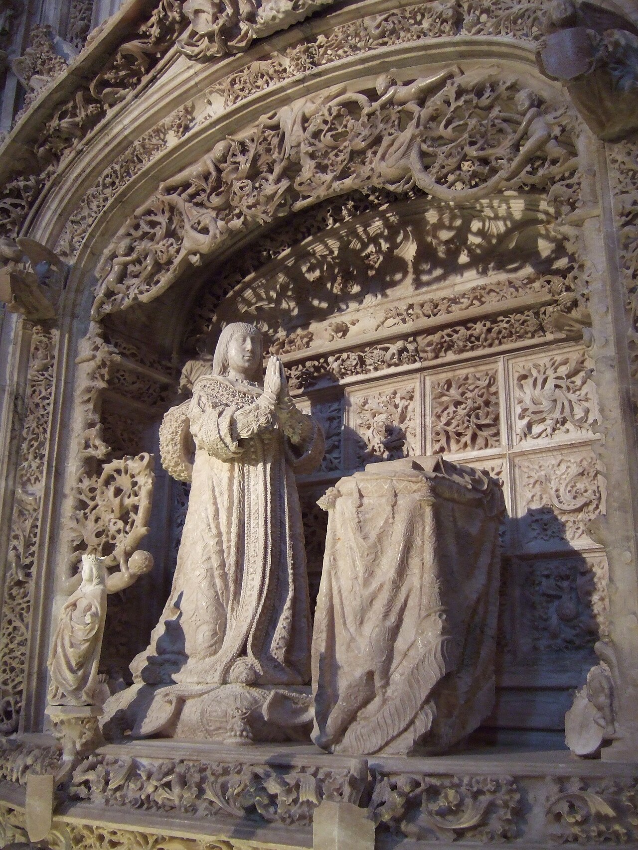 Sepulcher of the infante Alfonso by Gil de Siloé