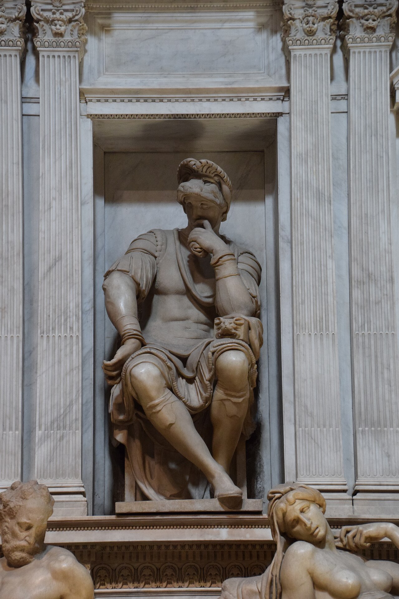 Statue of Lorenzo de' Medici, Duke of Urbino by Giovanni Angelo Montorsoli