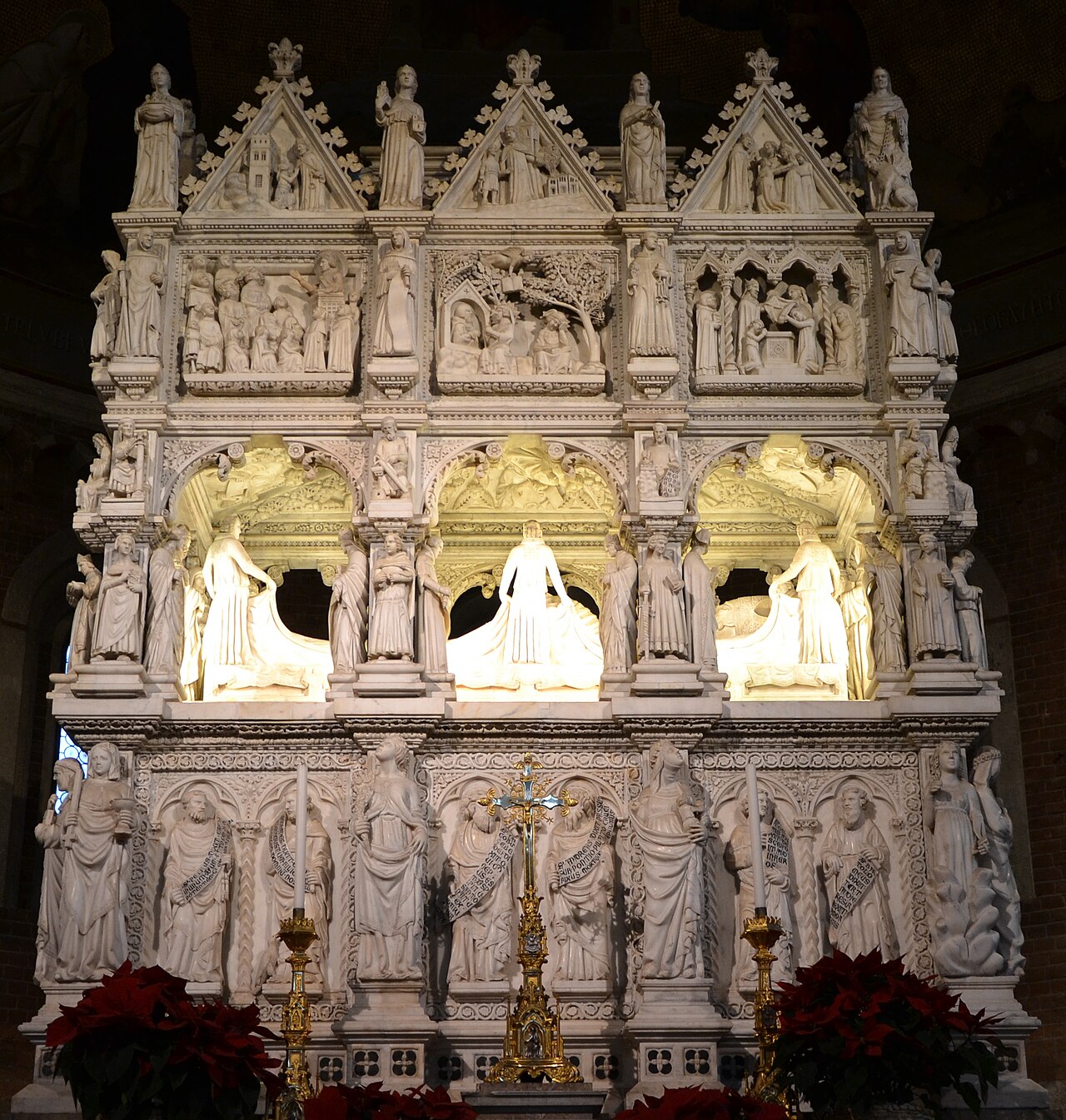Grave of Saint Augustinus by Giovanni di Balduccio