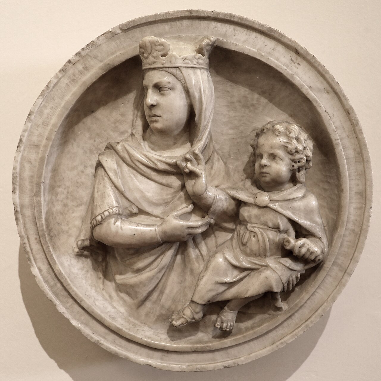 Madonna and Child by Giovanni Pisano