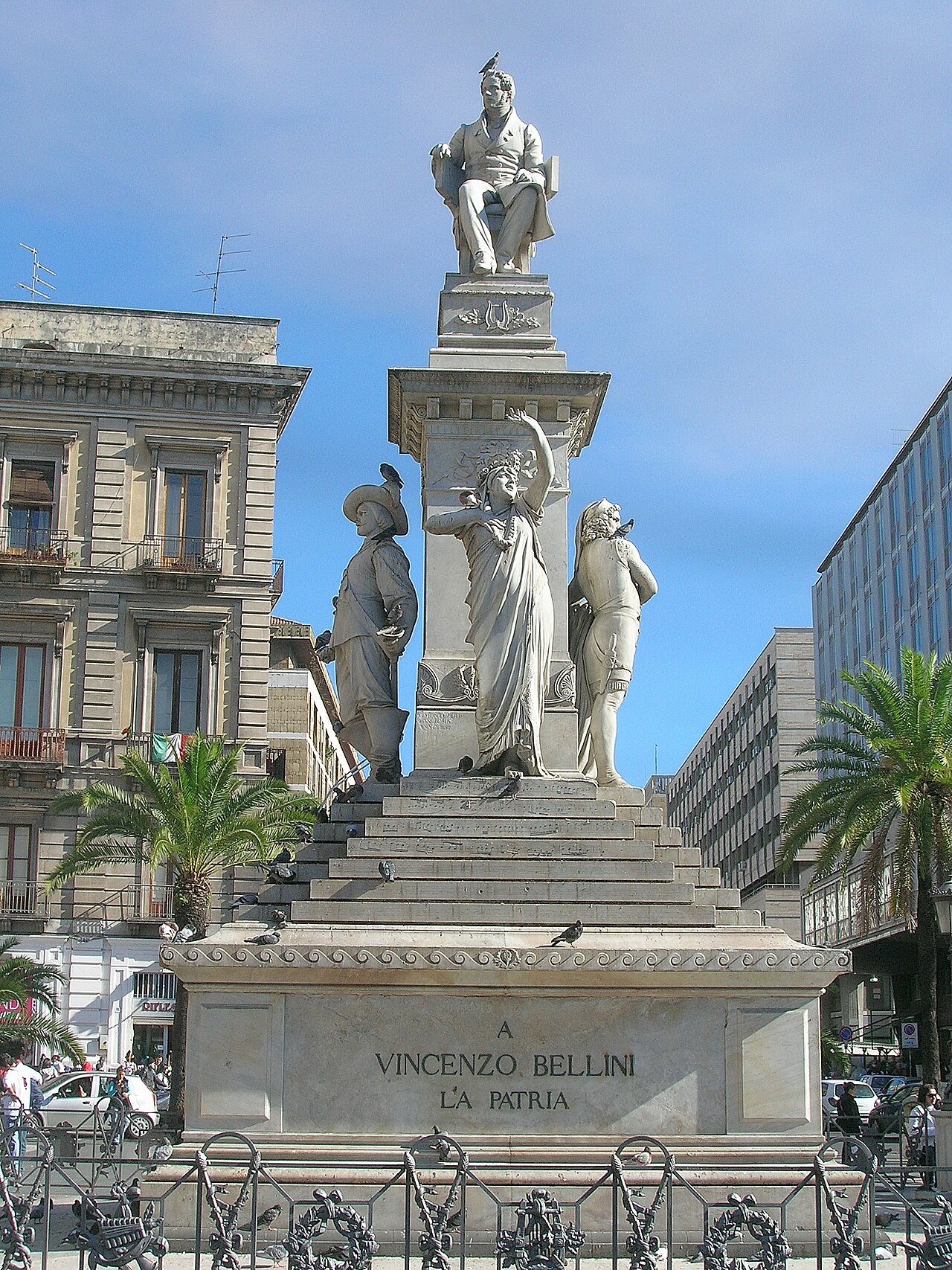 Monument to Vincenzo Bellini by Giulio Monteverde