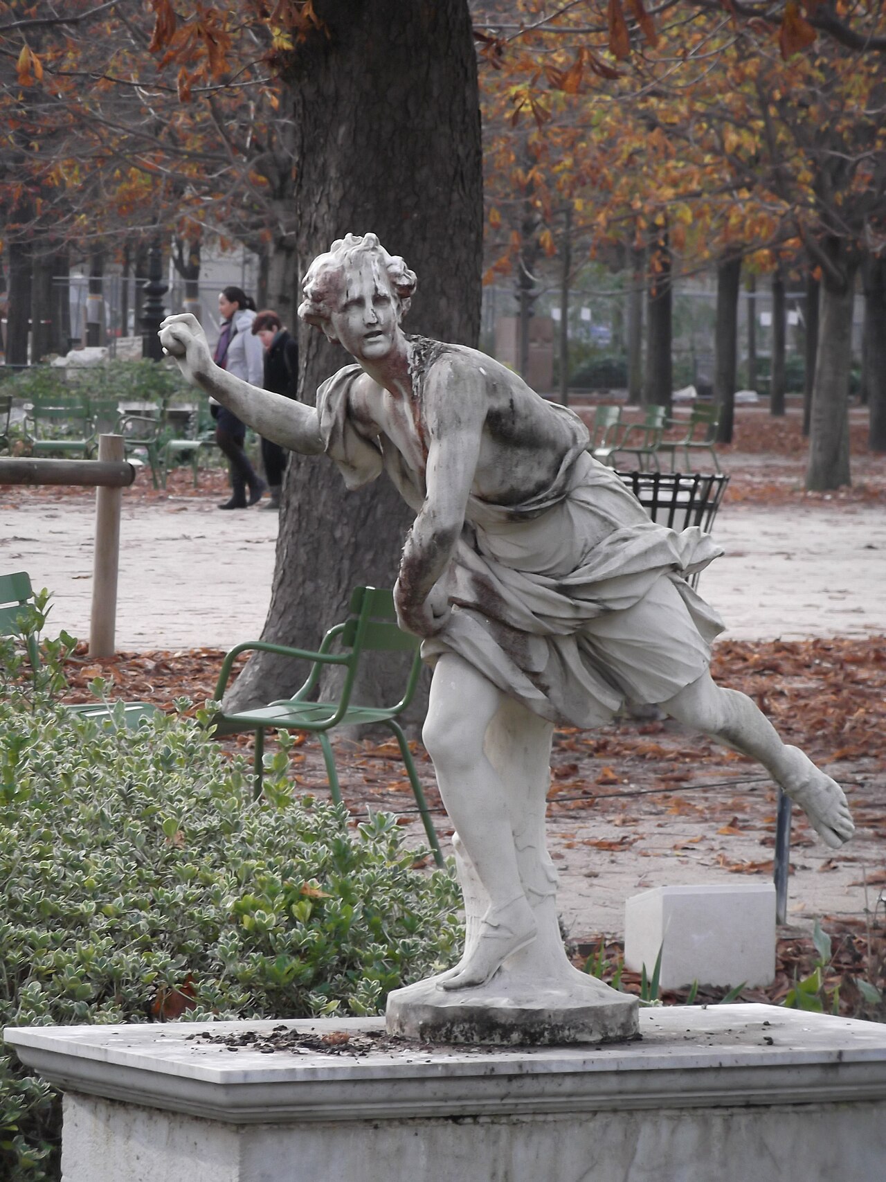 Hippomenes by Guillaume Coustou the Elder