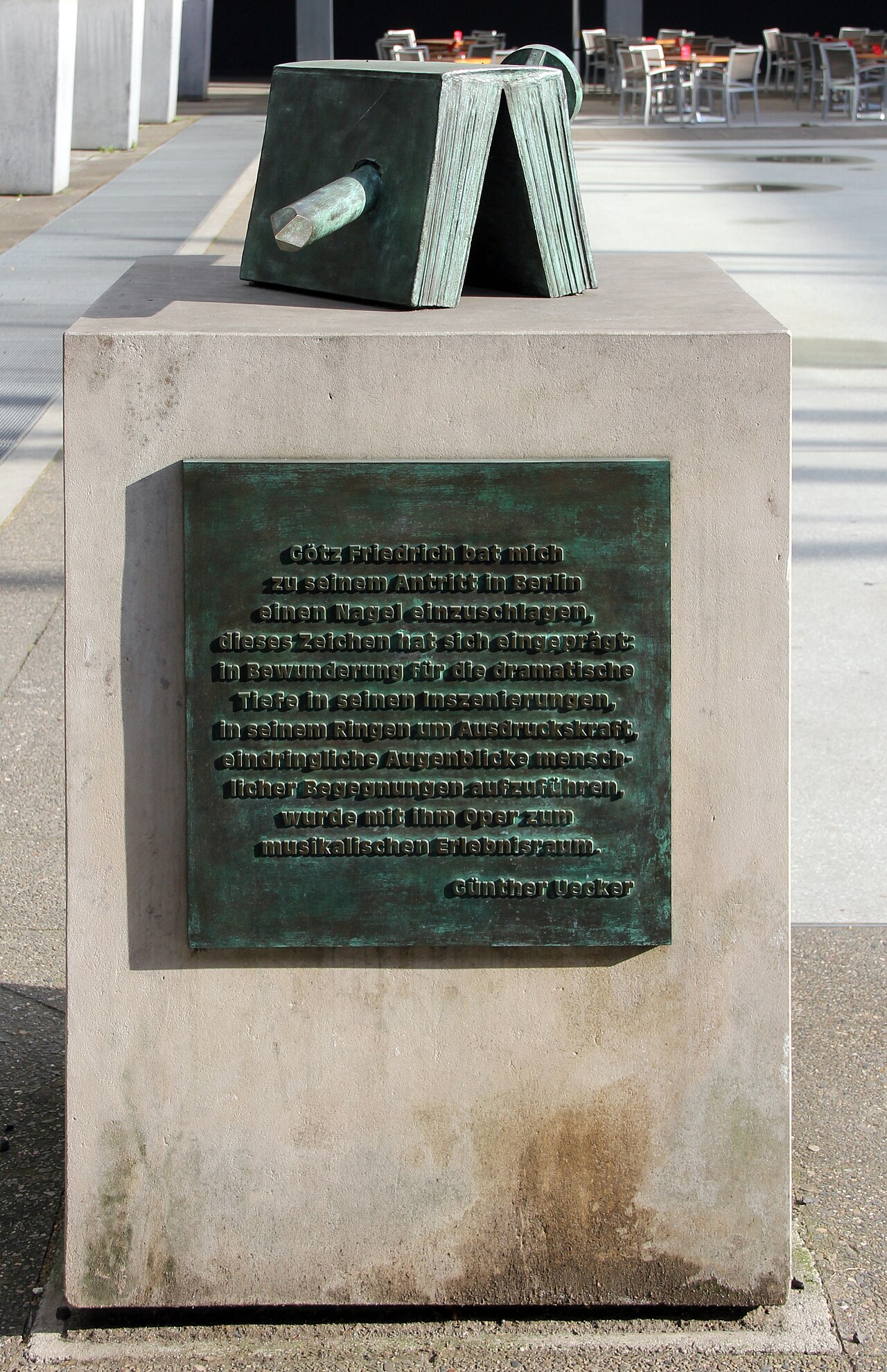 Sculpture for Götz Friedrich by Günther Uecker