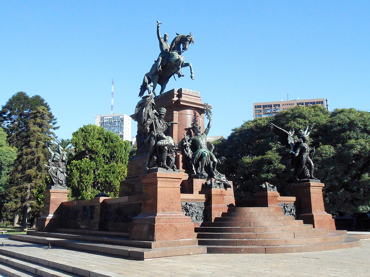 Equestrian statue of José de San Martín by Gustav Eberlein