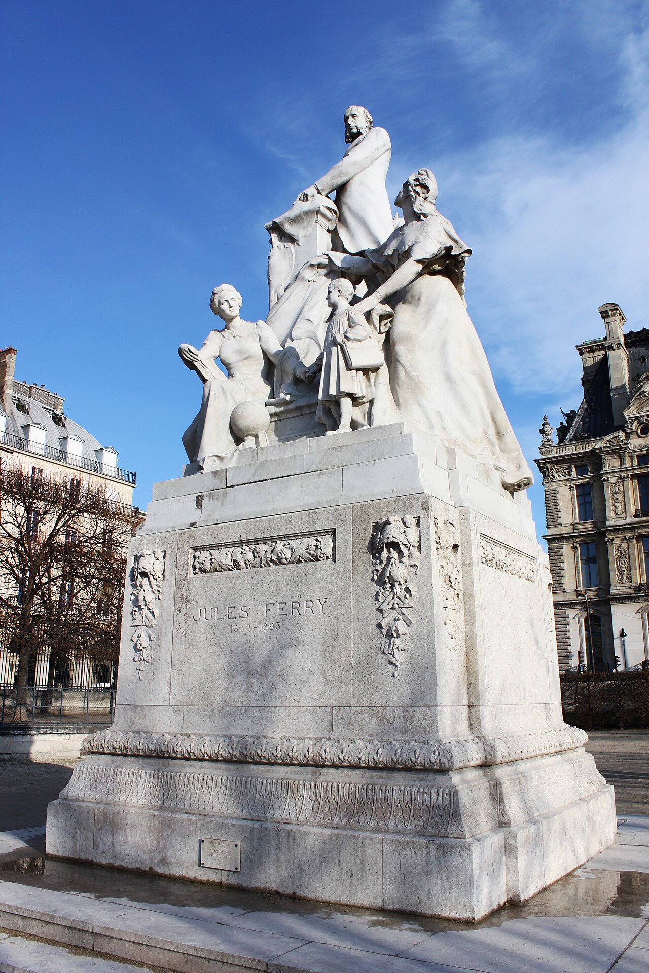 Monument to Jules Ferry by Gustave Michel